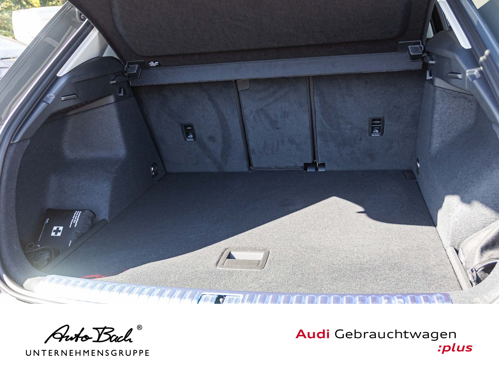 Audi Q3 SUV advanced 35TFSI Stronic Navi LED ACC EPH AHK