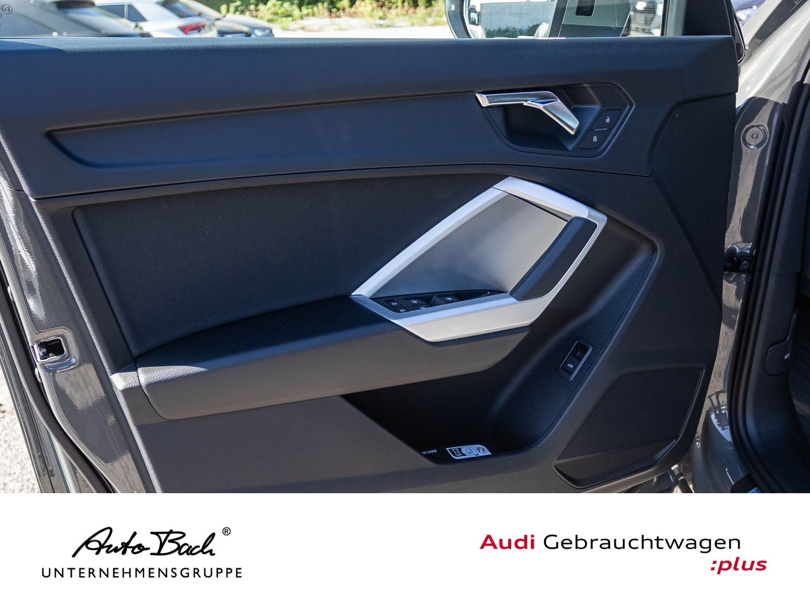 Audi Q3 SUV advanced 35TFSI Stronic Navi LED ACC EPH AHK