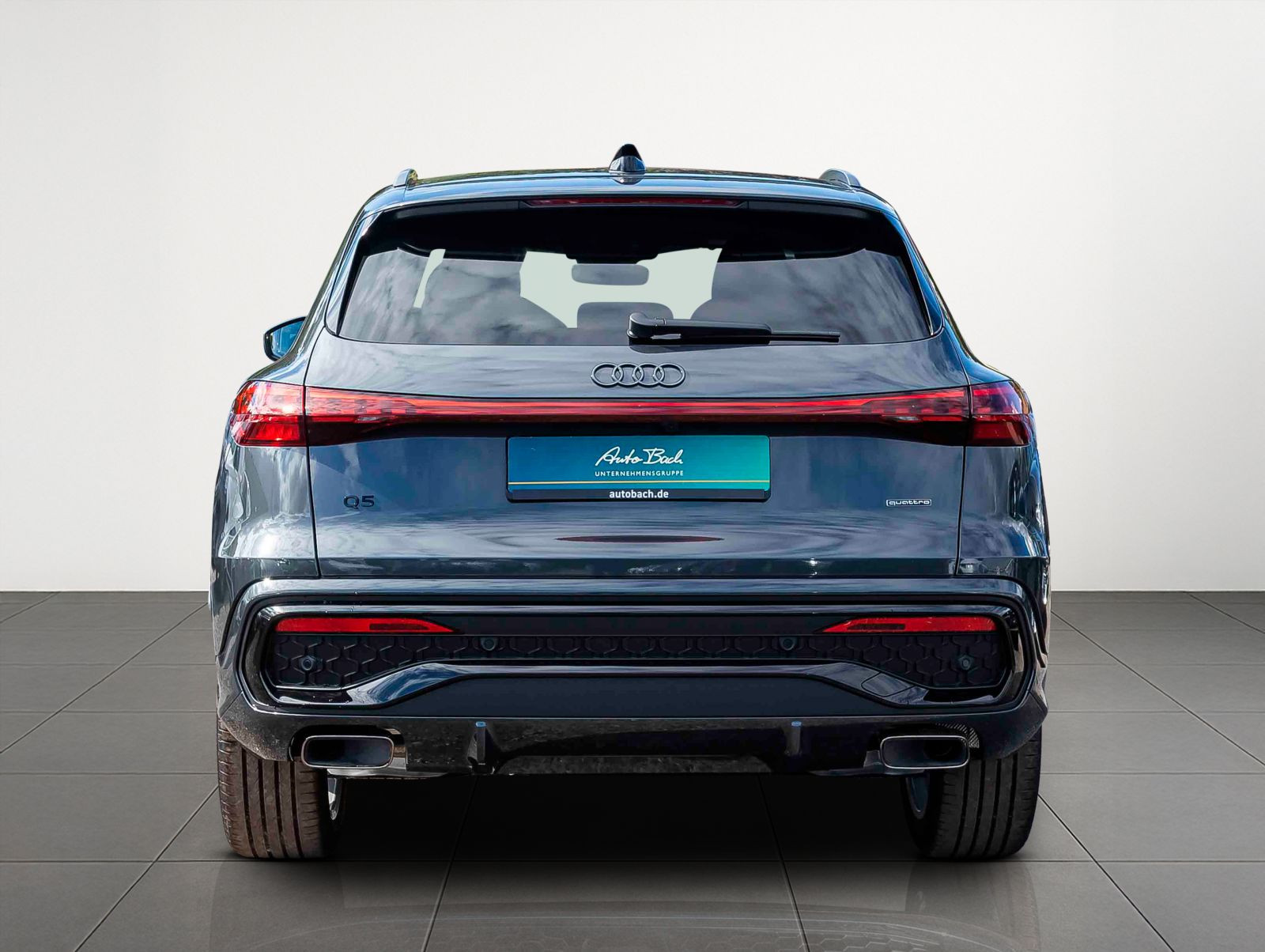 Audi Q5 SUV e-hybrid quattro 220kW  Tech-Plus MMI-pro AHK 0,5%