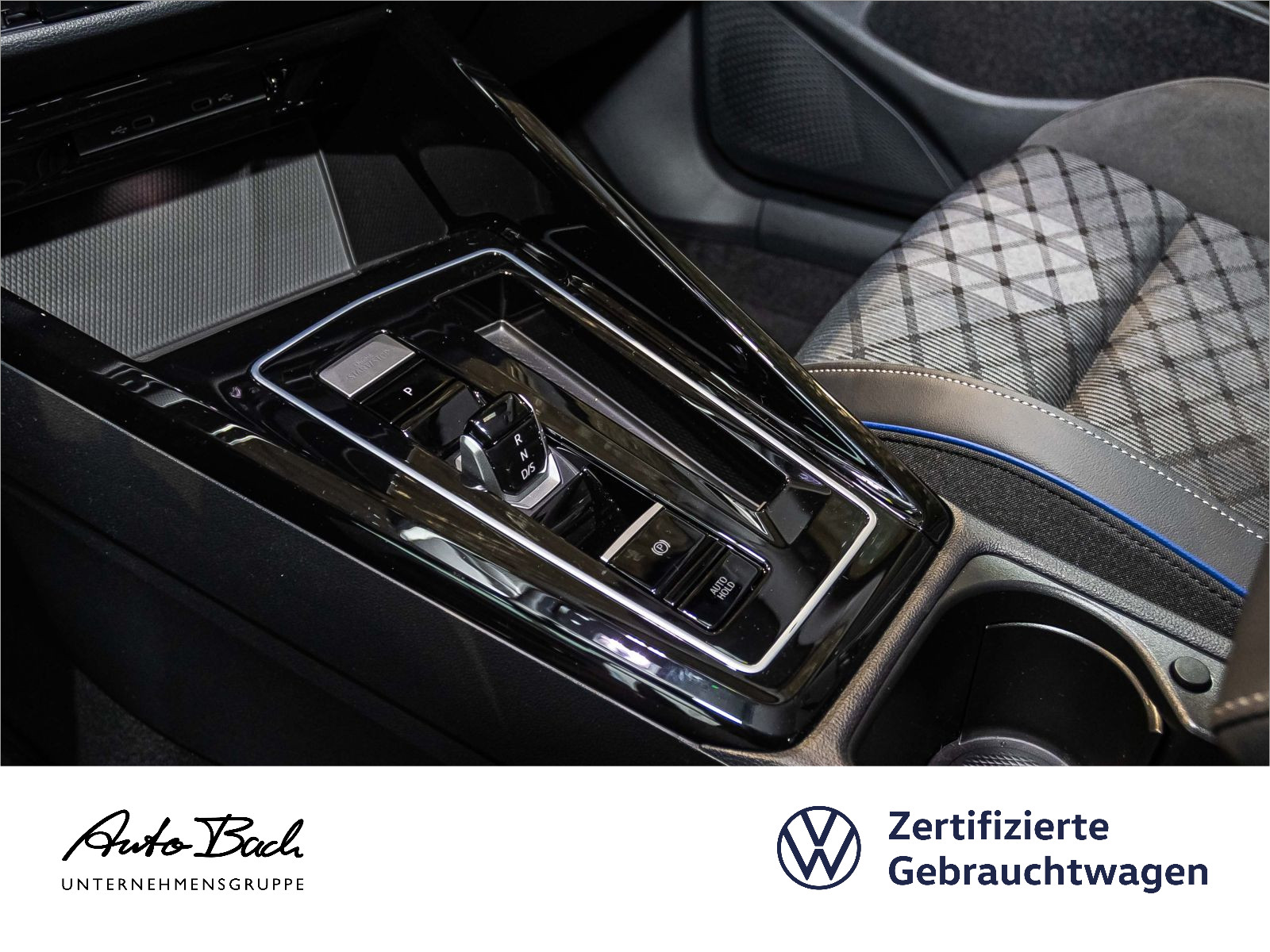 Volkswagen Golf Variant R-Line 2.0TDI DSG Navi LED HuD ACC AHK