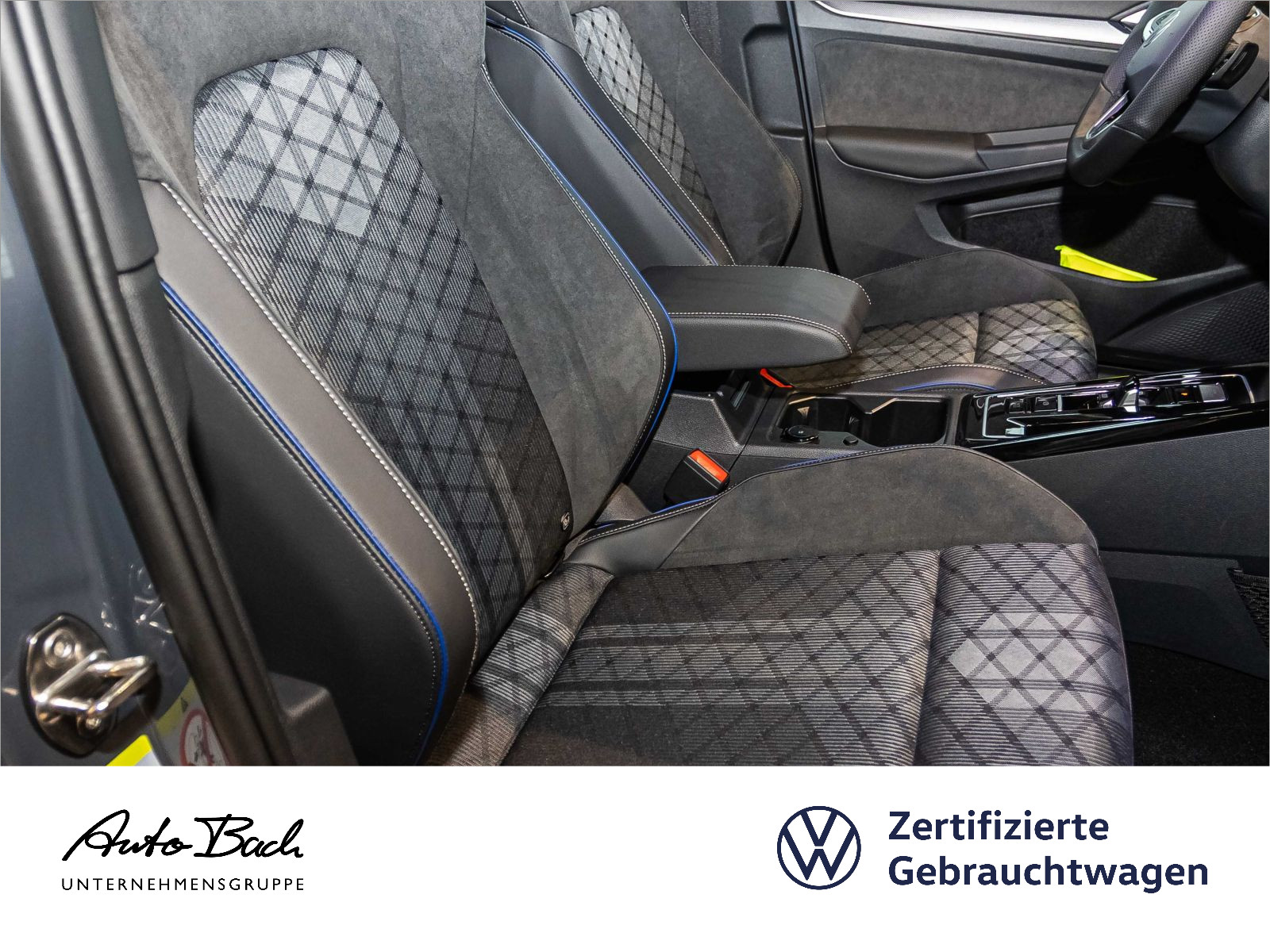 Volkswagen Golf Variant R-Line 2.0TDI DSG Navi LED HuD ACC AHK