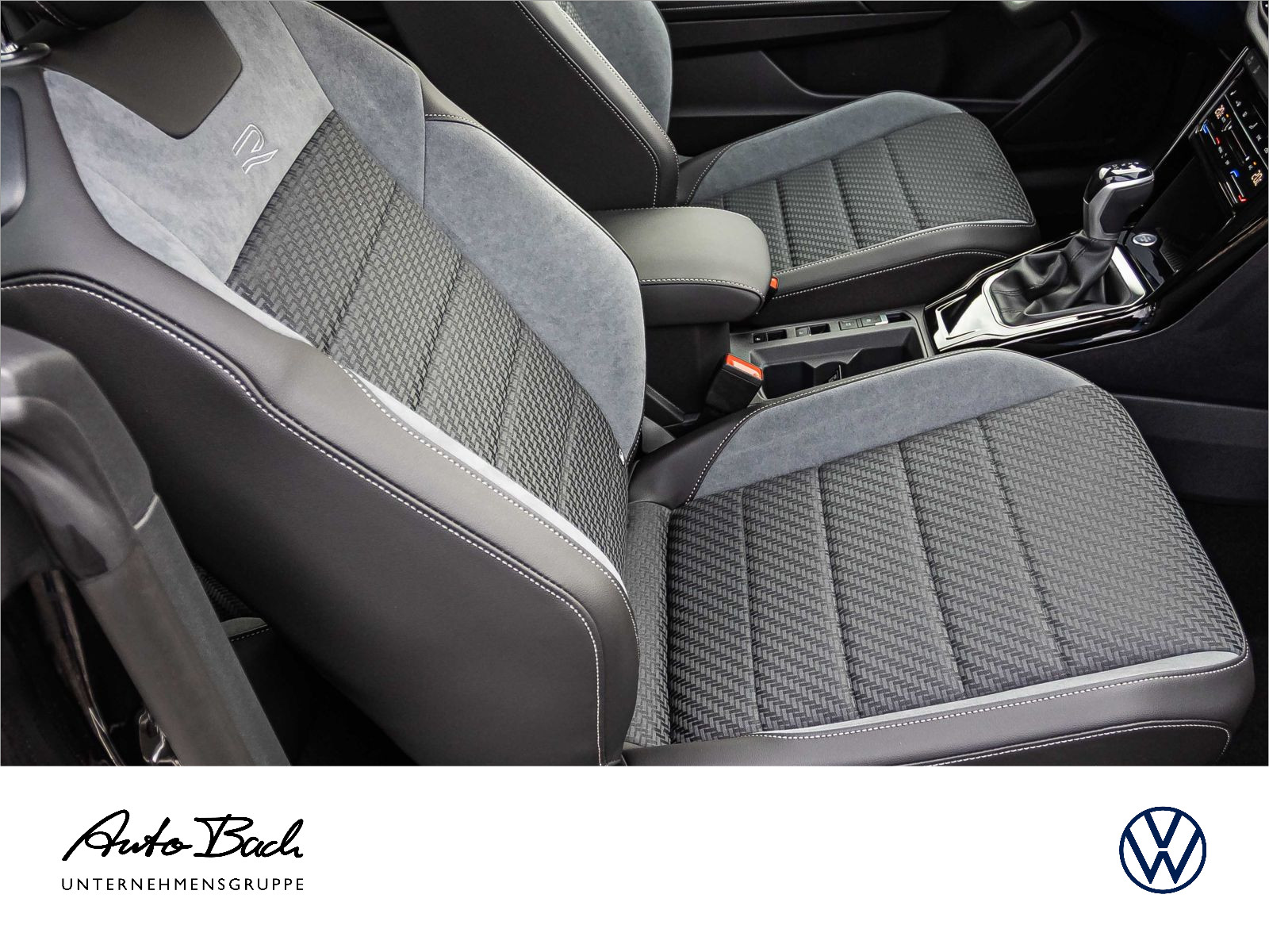 Volkswagen T-Roc Cabriolet R-Line 1.5 l TSI OPF 110 kW (150 PS) 7-Gang-Doppelkupplungsgetri ebe DSG