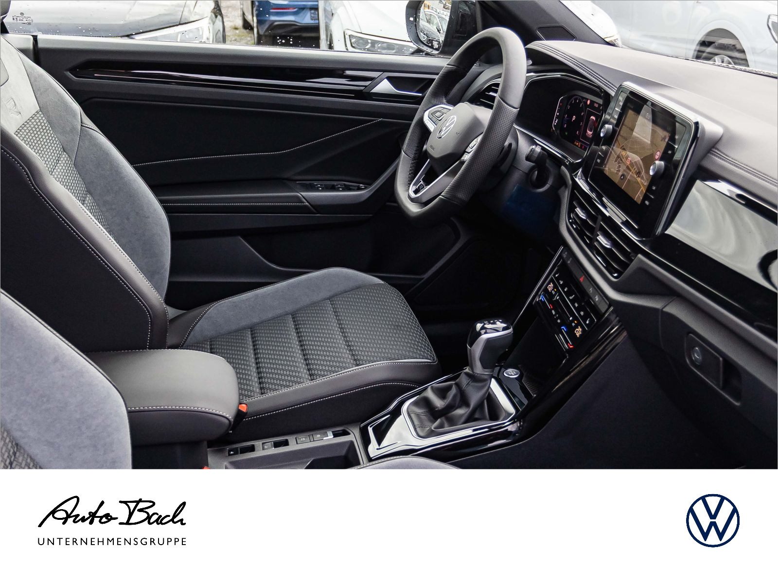 Volkswagen T-Roc Cabriolet R-Line 1.5 l TSI OPF 110 kW (150 PS) 7-Gang-Doppelkupplungsgetri ebe DSG