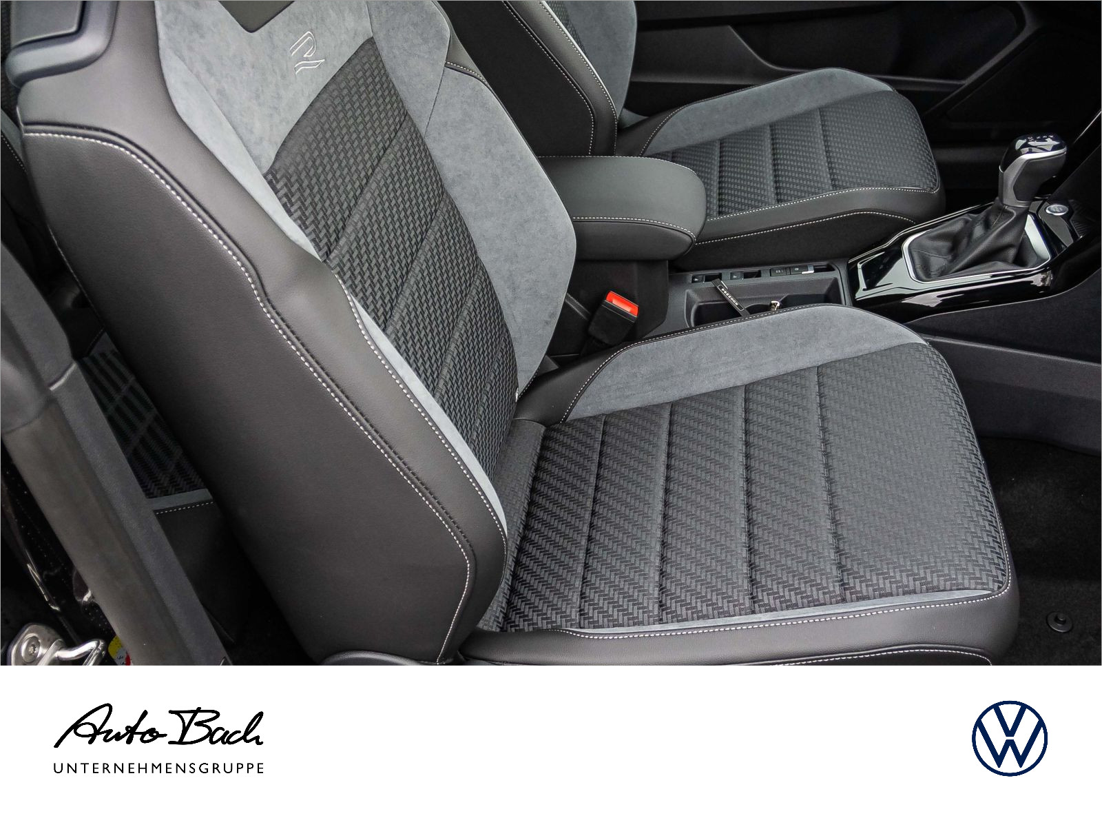 Volkswagen T-Roc Cabriolet R-Line 1.5 l TSI OPF 110 kW (150 PS) 7-Gang-Doppelkupplungsgetri ebe DSG