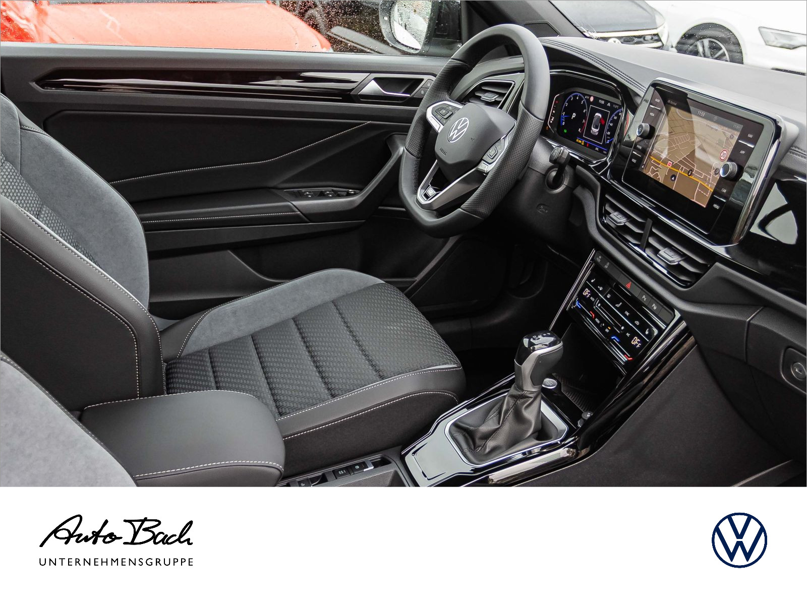 Volkswagen T-Roc Cabriolet R-Line 1.5 l TSI OPF 110 kW (150 PS) 7-Gang-Doppelkupplungsgetri ebe DSG