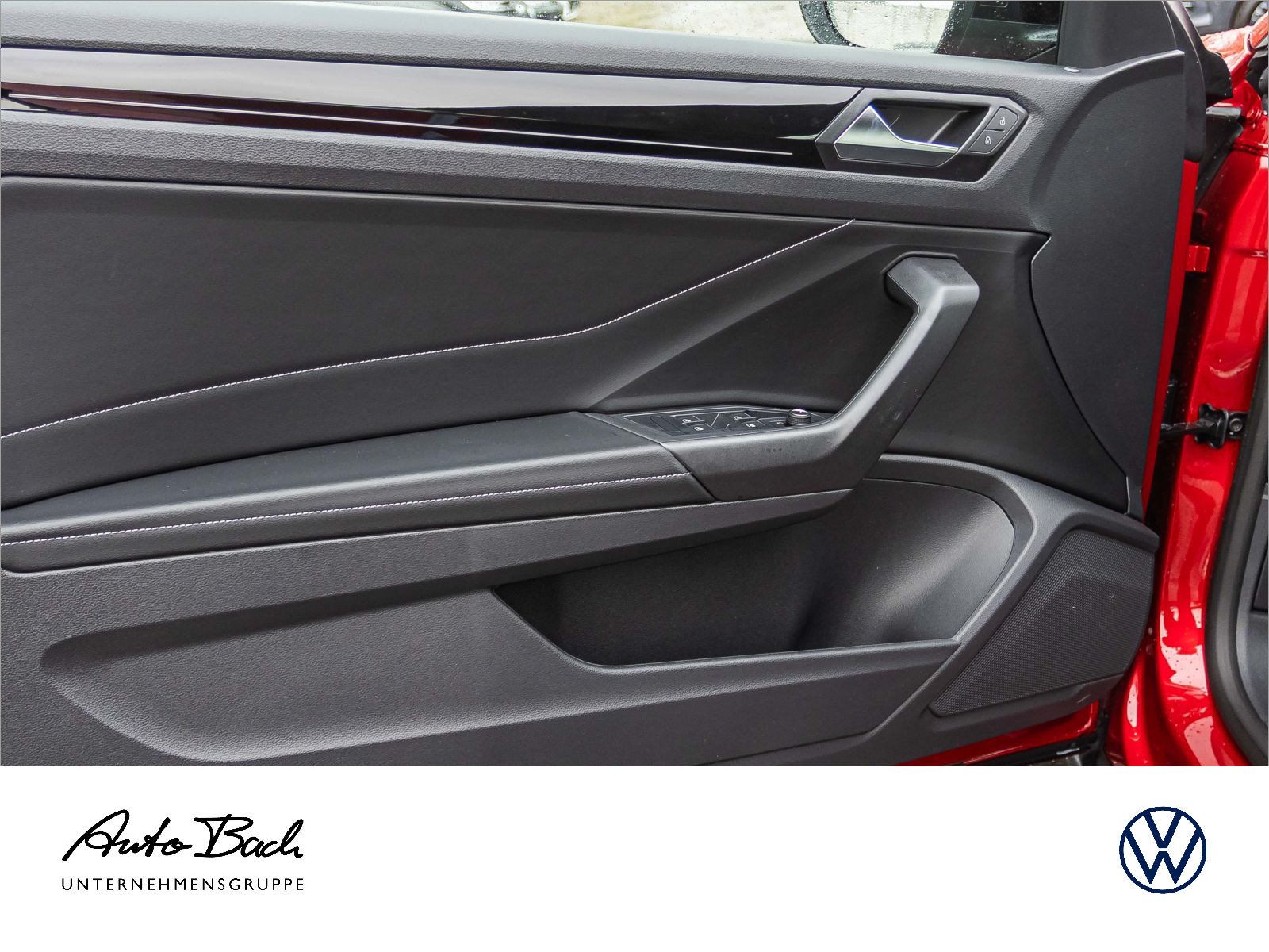 Volkswagen T-Roc Cabriolet R-Line 1.5 l TSI OPF 110 kW (150 PS) 7-Gang-Doppelkupplungsgetri ebe DSG