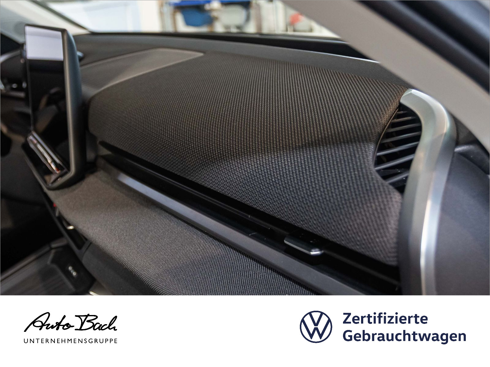 Volkswagen T-Roc Life 1.5 eTSI DSG LED CarPlay ACC EPH