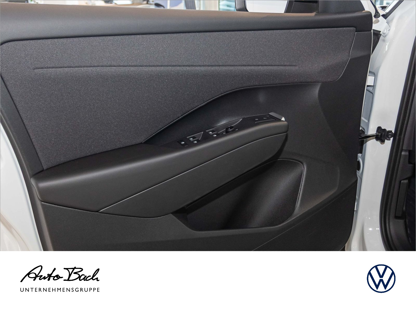 Volkswagen T-Roc Life 1.5 l eTSI OPF 110 kW (150 PS ) 7-Gang-Doppelkupplungsgetriebe DSG