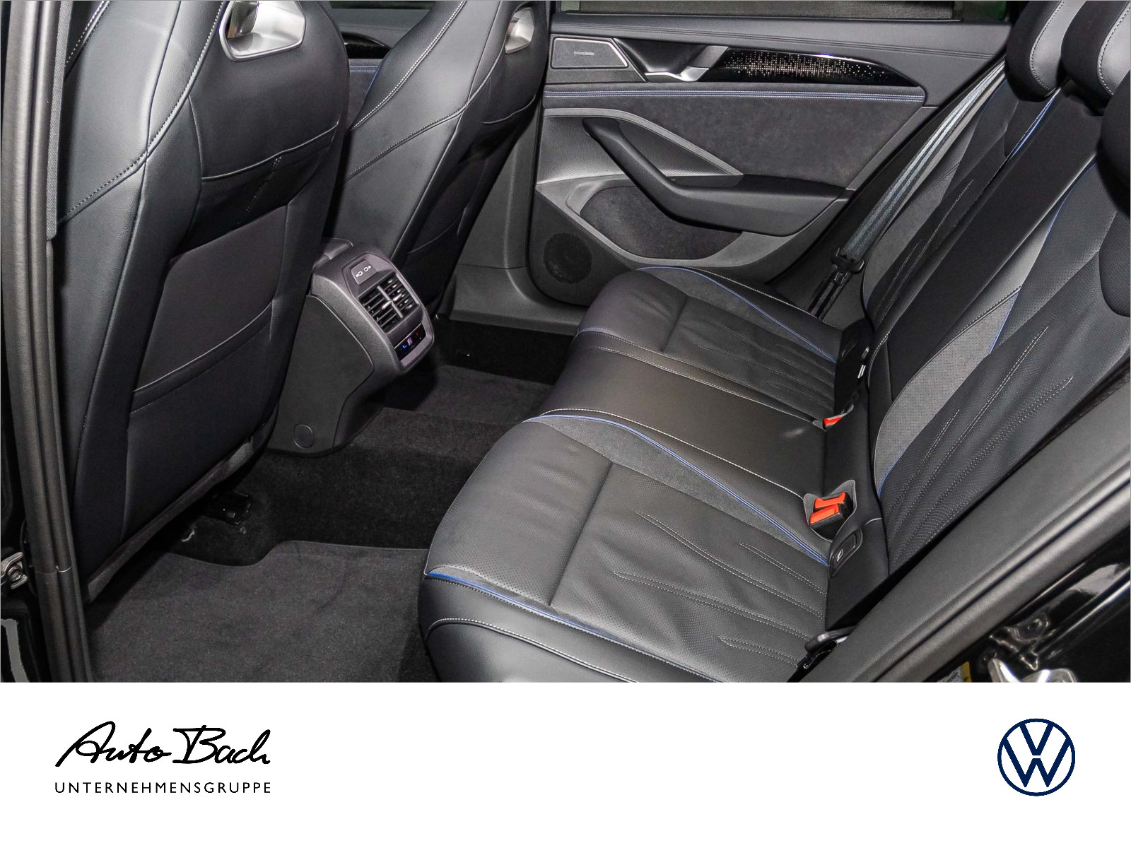 Volkswagen Passat R-Line 2,0 l TDI SCR 4MOTION 142 kW (193 PS) 7-Gang-Doppelkupplungsgetrie be DSG