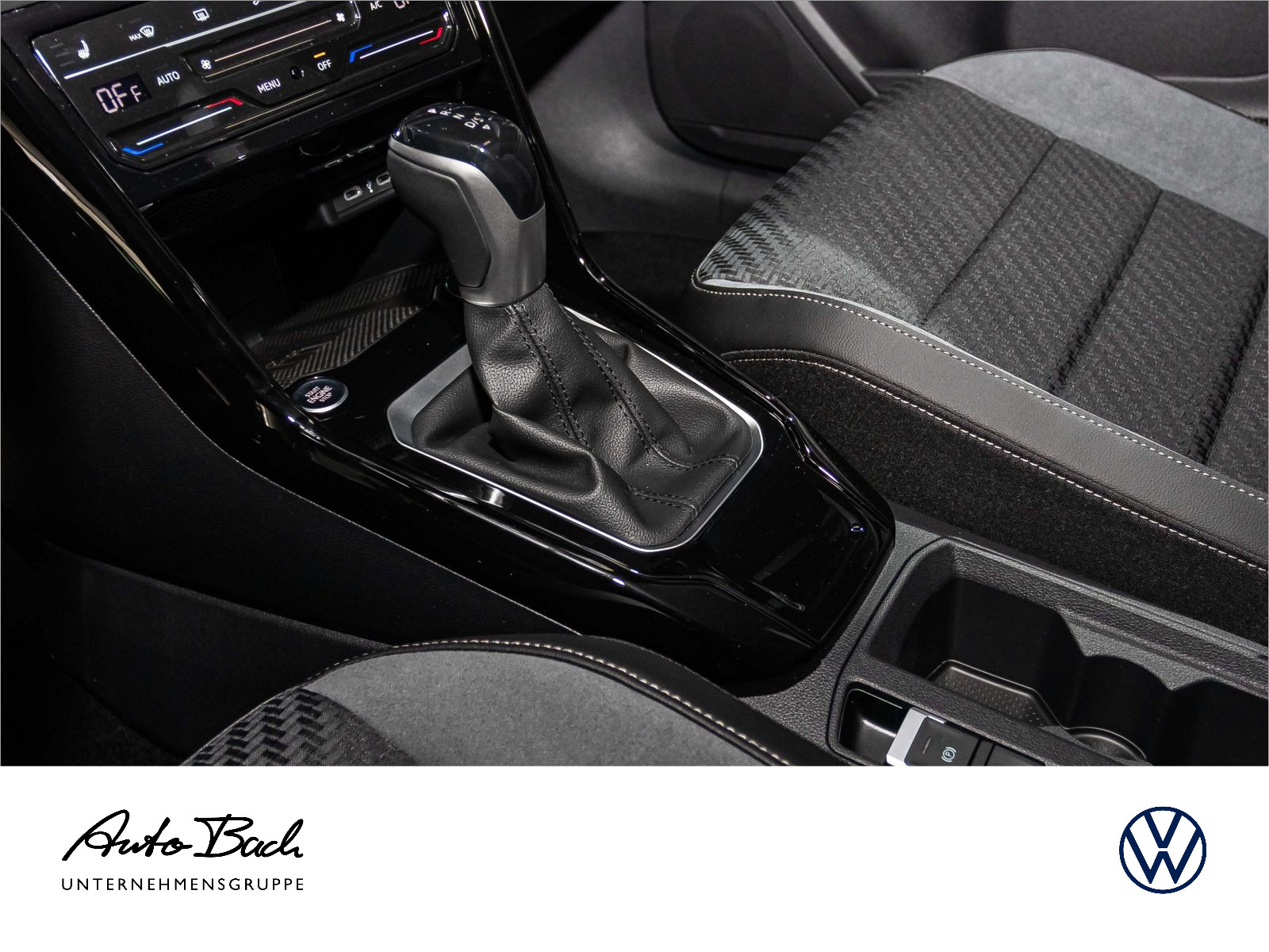 Volkswagen T-Roc Cabriolet R-Line 1.5 l TSI OPF 110 kW (150 PS) 7-Gang-Doppelkupplungsgetri ebe DSG