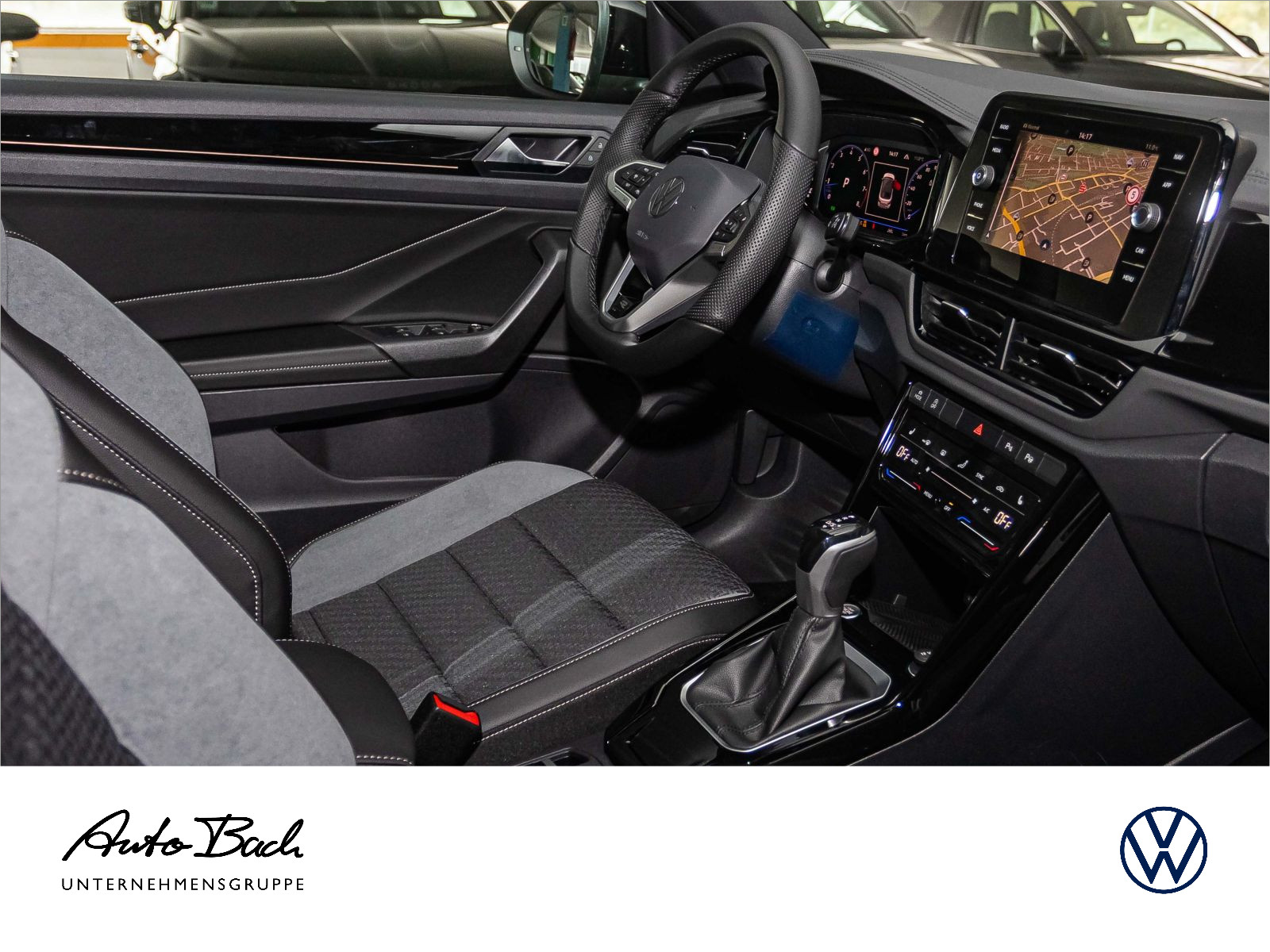 Volkswagen T-Roc Cabriolet R-Line 1.5 l TSI OPF 110 kW (150 PS) 7-Gang-Doppelkupplungsgetri ebe DSG