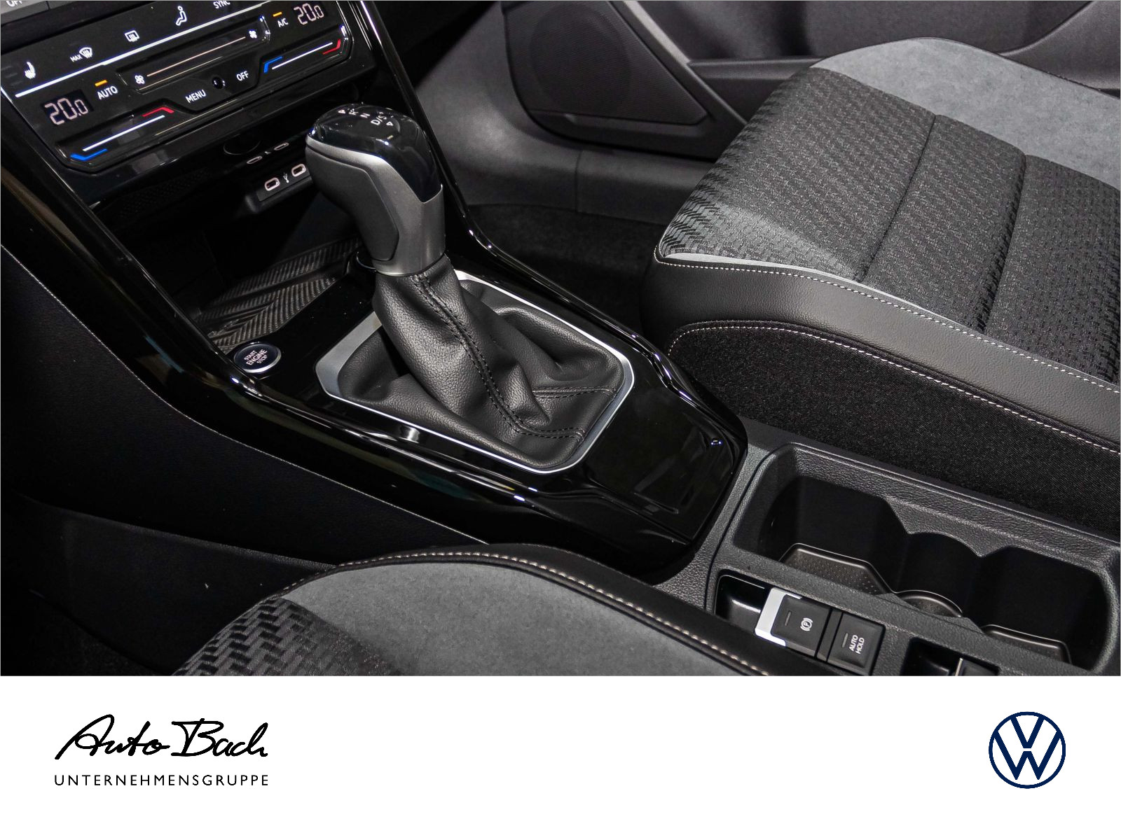 Volkswagen T-Roc Cabriolet R-Line 1.5 l TSI OPF 110 kW (150 PS) 7-Gang-Doppelkupplungsgetri ebe DSG