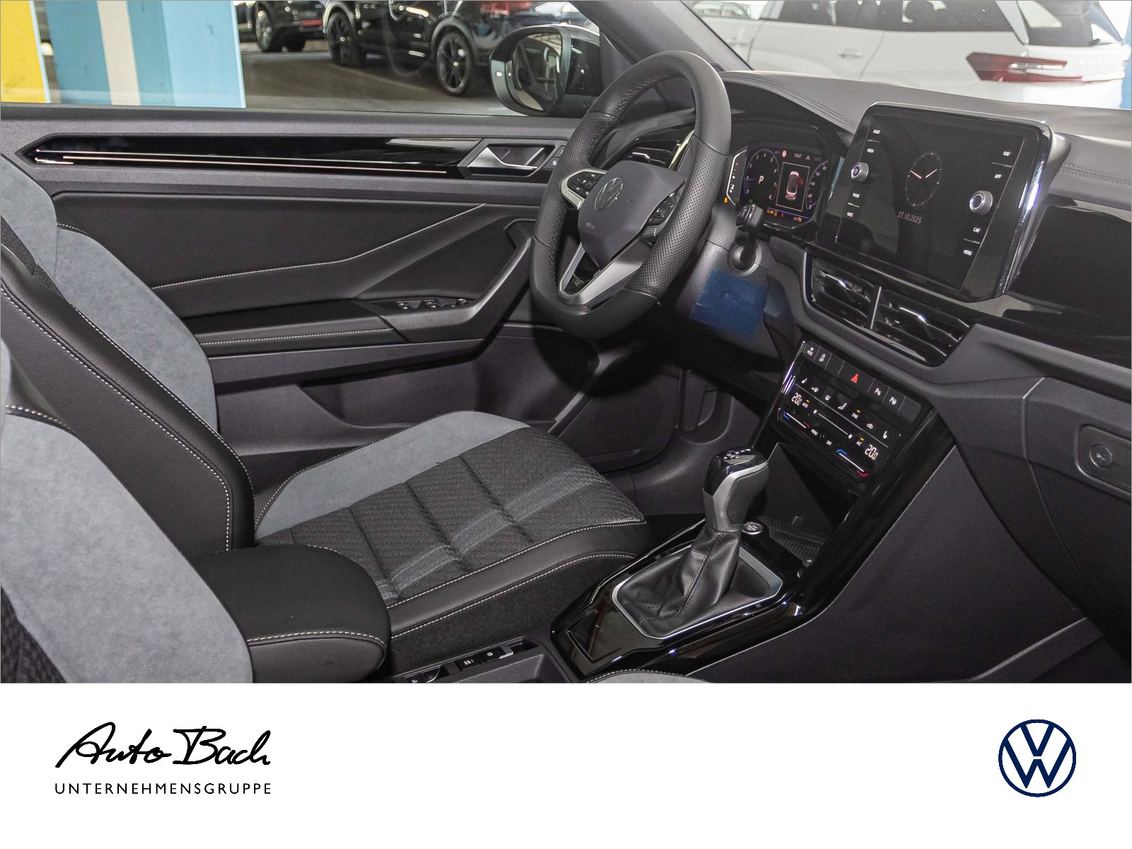 Volkswagen T-Roc Cabriolet R-Line 1.5 l TSI OPF 110 kW (150 PS) 7-Gang-Doppelkupplungsgetri ebe DSG