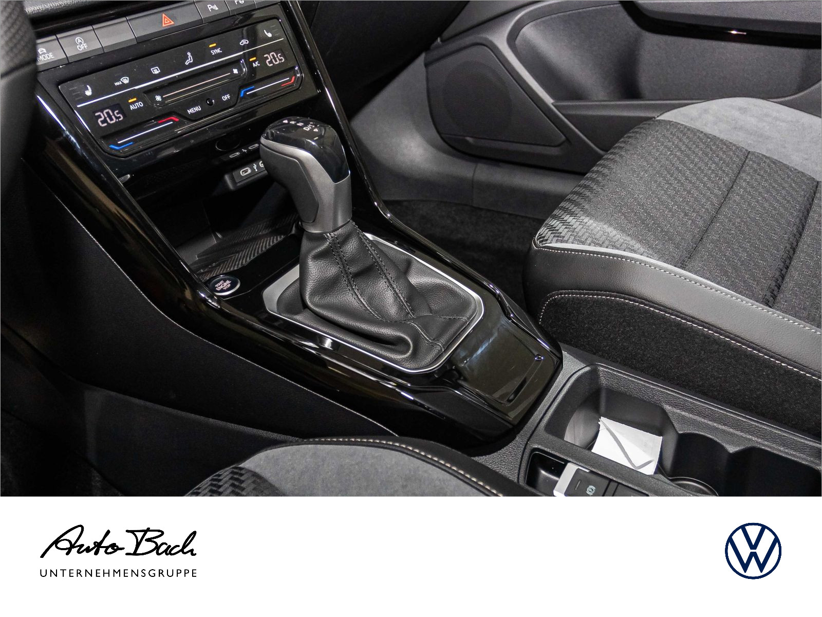 Volkswagen T-Roc Cabriolet R-Line 1.5 l TSI OPF 110 kW (150 PS) 7-Gang-Doppelkupplungsgetri ebe DSG