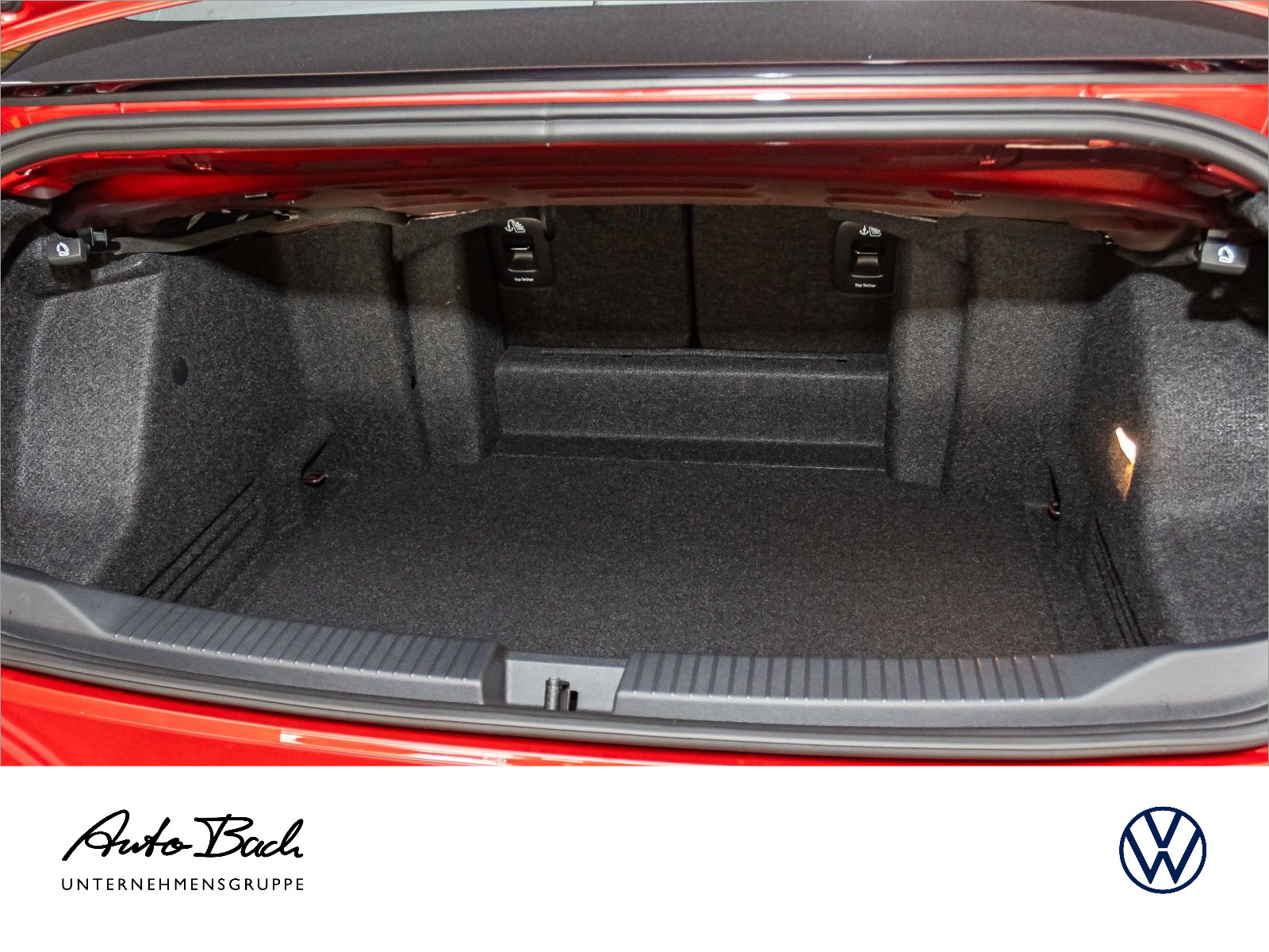 Volkswagen T-Roc Cabriolet R-Line 1.5 l TSI OPF 110 kW (150 PS) 7-Gang-Doppelkupplungsgetri ebe DSG