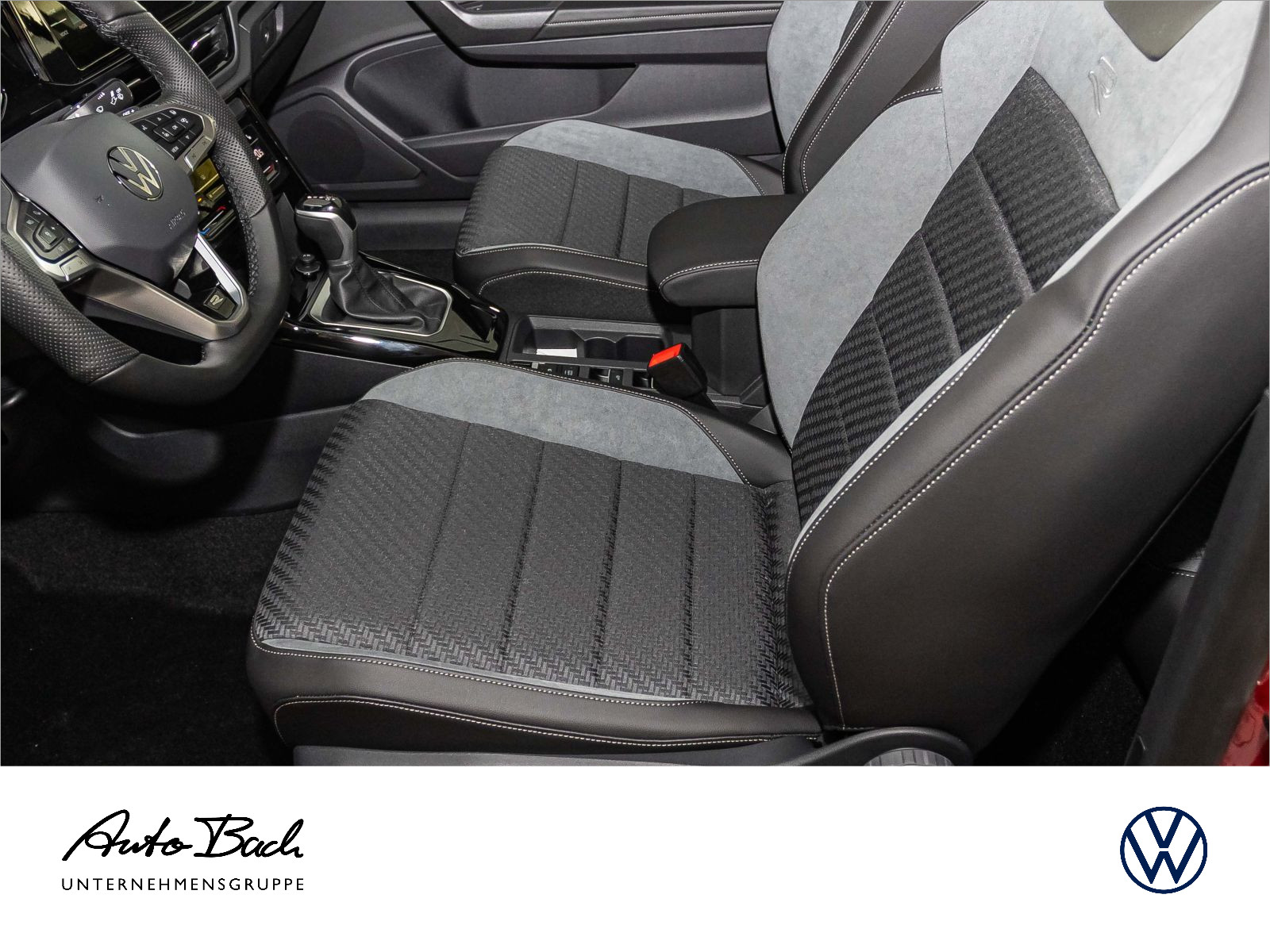 Volkswagen T-Roc Cabriolet R-Line 1.5 l TSI OPF 110 kW (150 PS) 7-Gang-Doppelkupplungsgetri ebe DSG