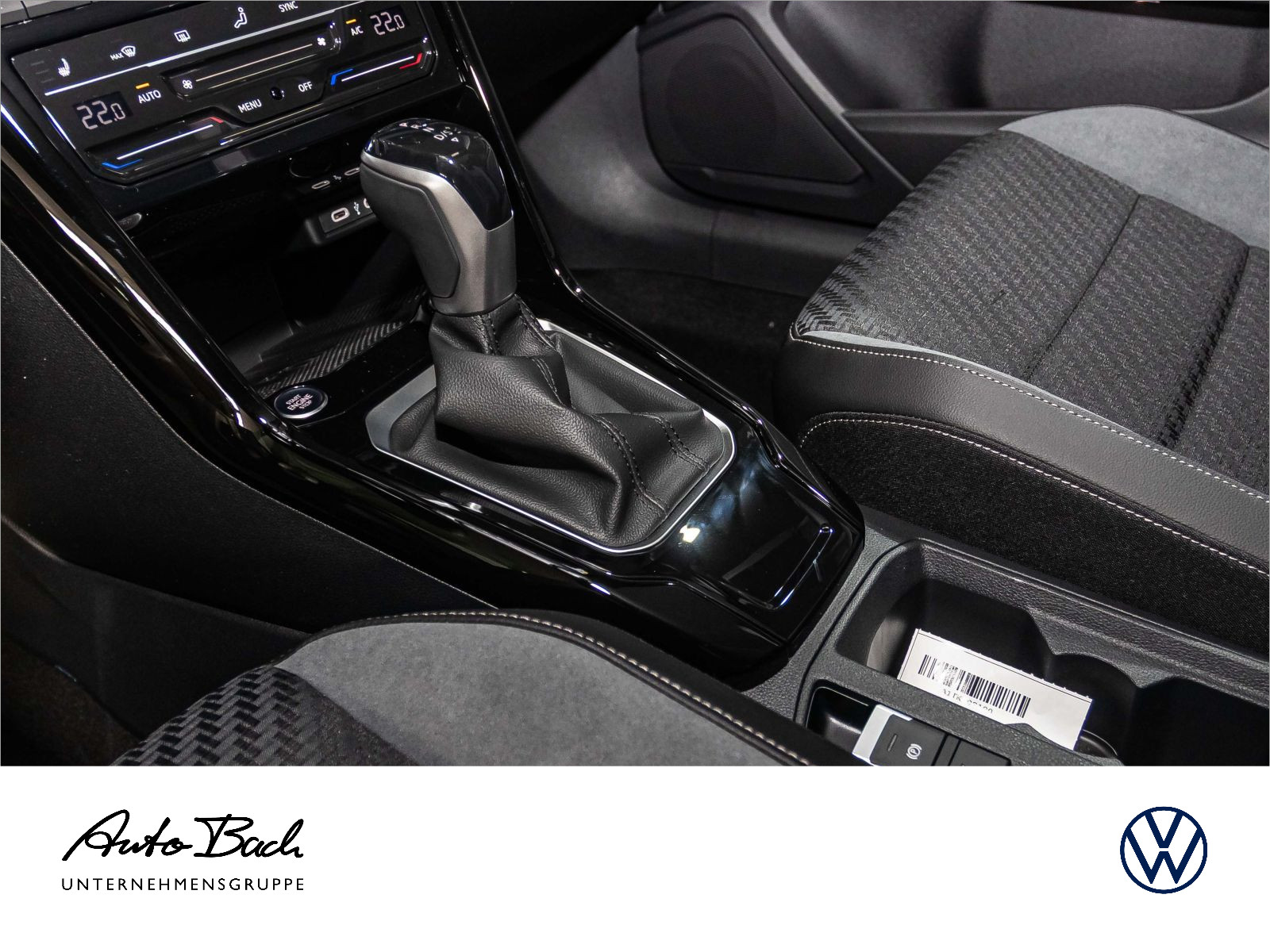 Volkswagen T-Roc Cabriolet R-Line 1.5 l TSI OPF 110 kW (150 PS) 7-Gang-Doppelkupplungsgetri ebe DSG