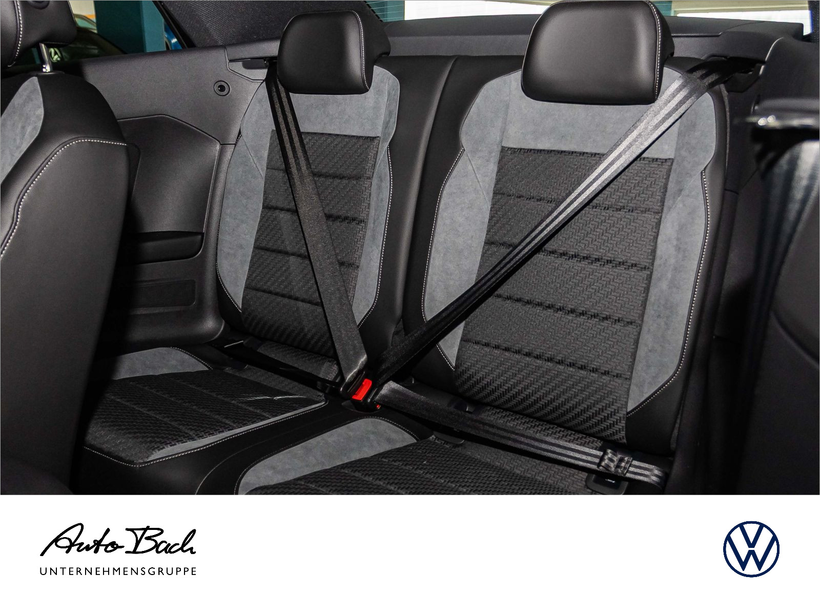 Volkswagen T-Roc Cabriolet R-Line 1.5 l TSI OPF 110 kW (150 PS) 7-Gang-Doppelkupplungsgetri ebe DSG