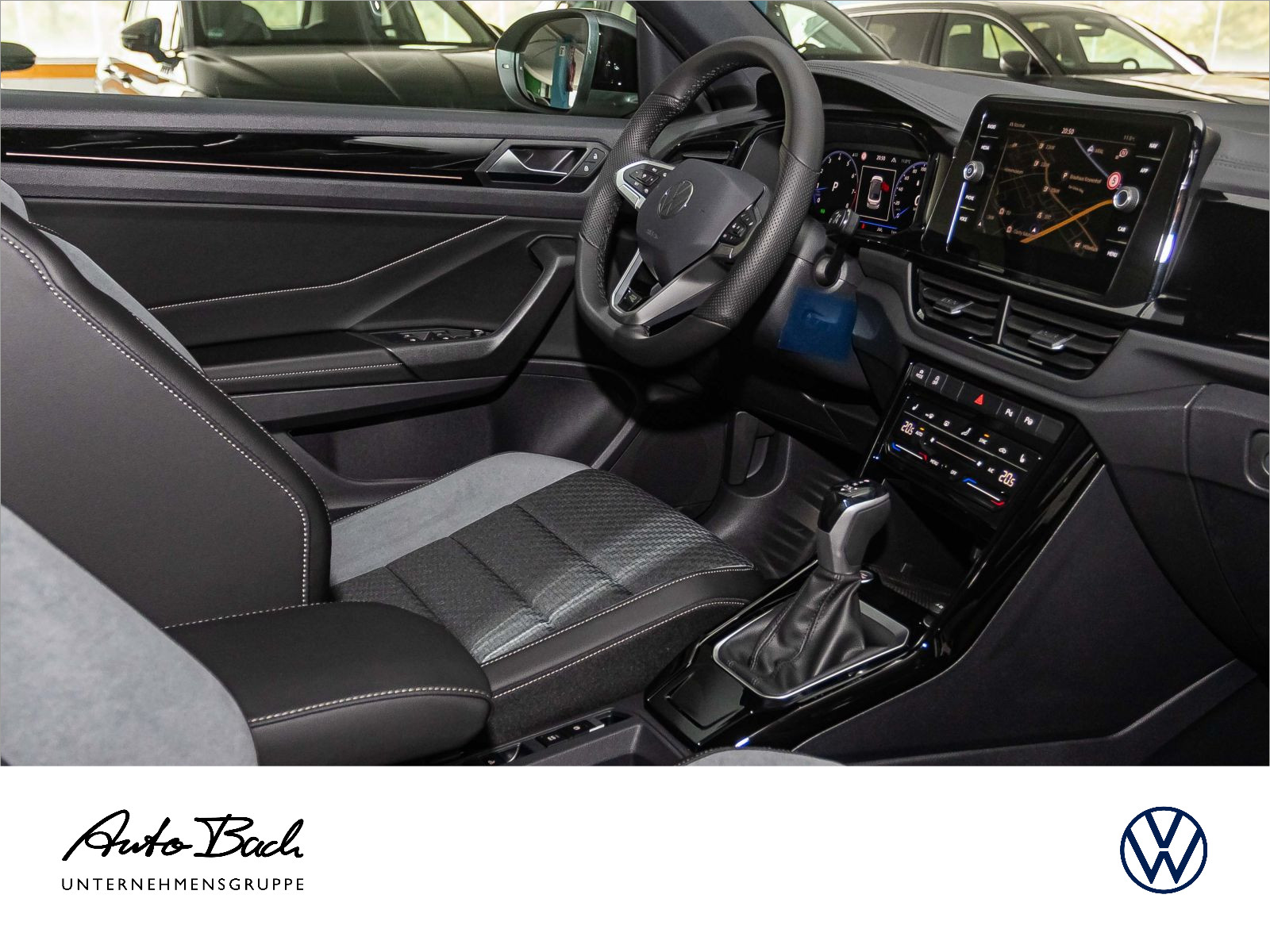 Volkswagen T-Roc Cabriolet R-Line 1.5 l TSI OPF 110 kW (150 PS) 7-Gang-Doppelkupplungsgetri ebe DSG