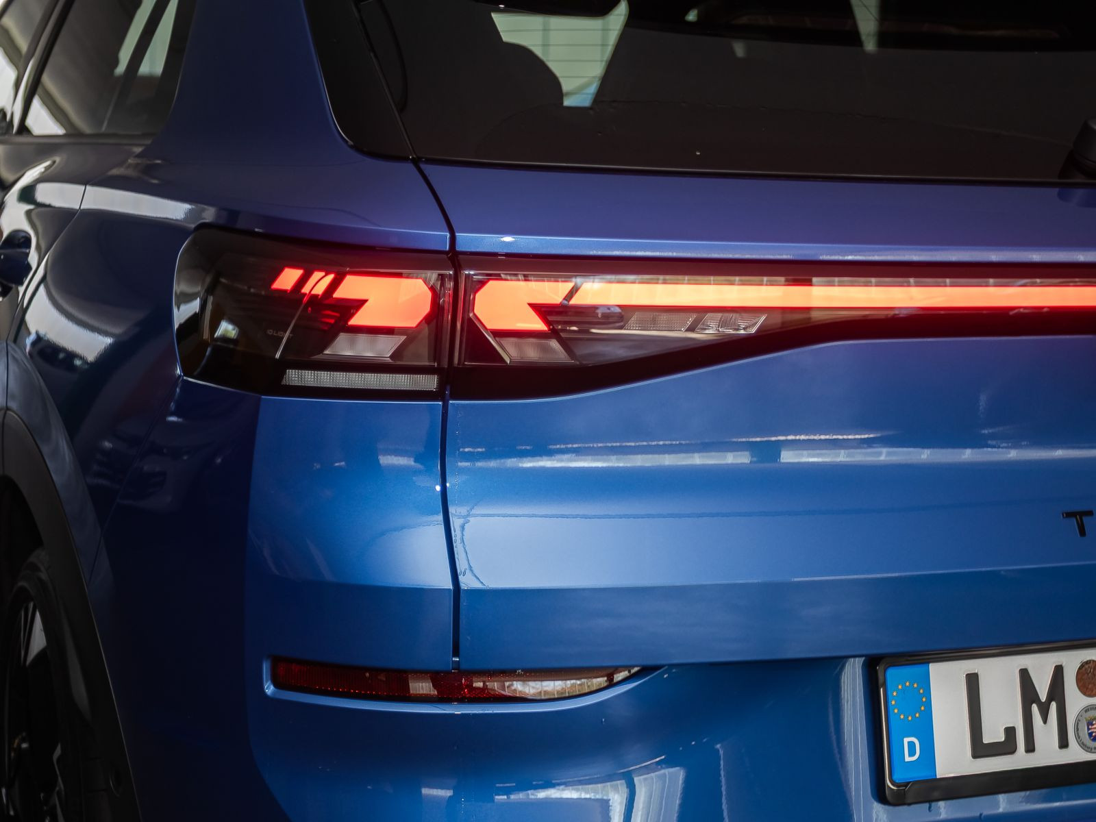 Volkswagen T-Roc R-Line 1.5 eTSI DSG Navi LED HuD ACC CarPlay