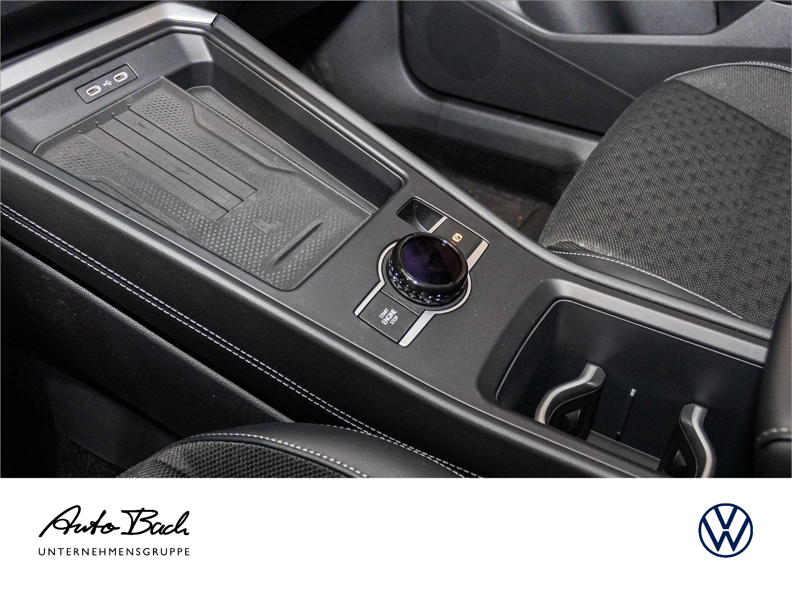 Volkswagen T-Roc R-Line 1.5 l eTSI OPF 110 kW (150 PS) 7-Gang-Doppelkupplungsgetriebe DSG