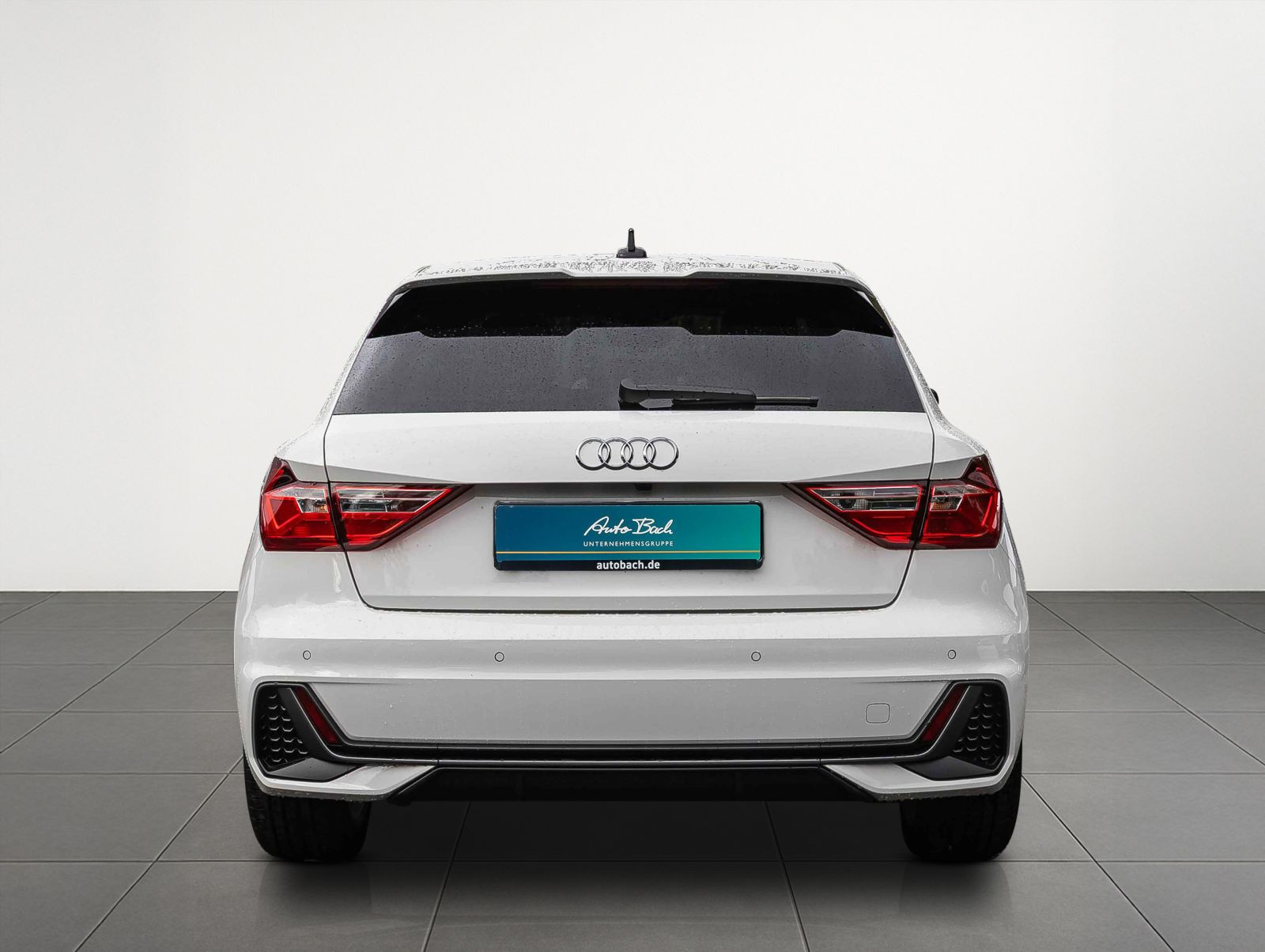 Audi A1 Sportback S line 25 TFSI 95PS S tronic PDC Dynamikpaket RFK  17"