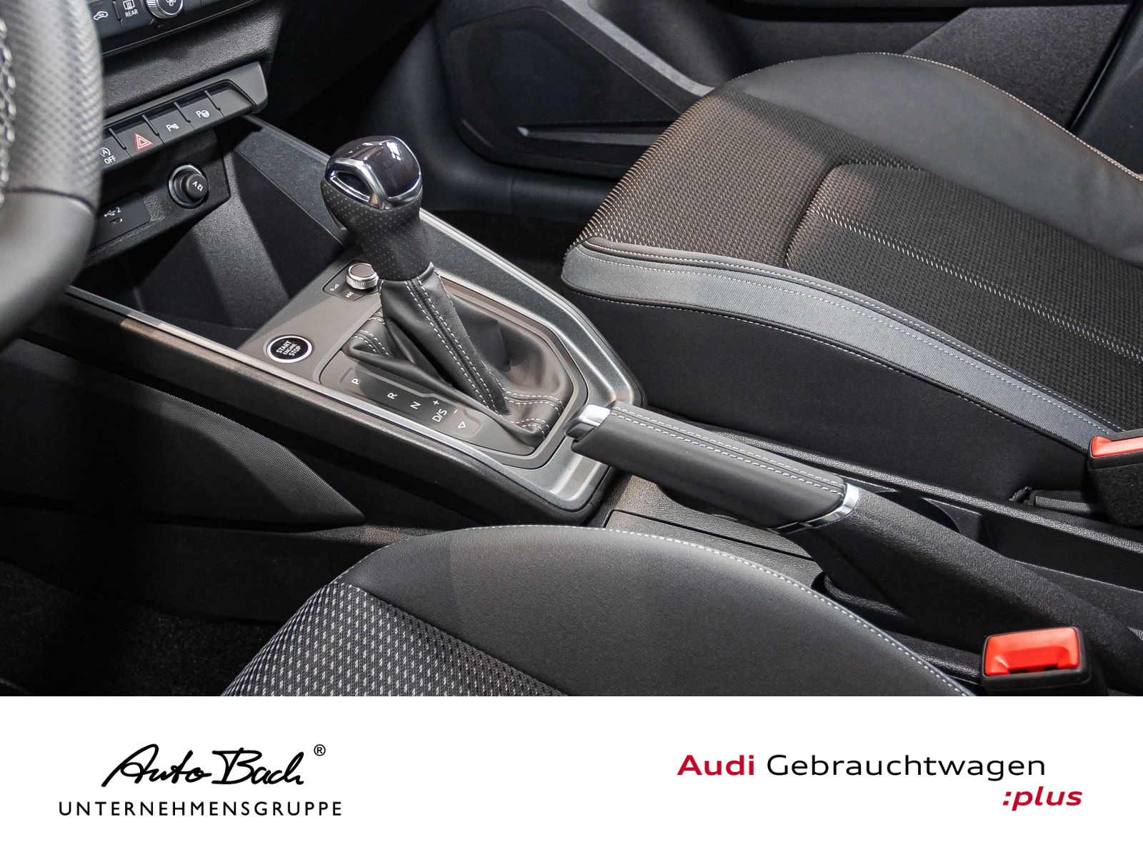 Audi A1 Sportback S line 30TFSI Stronic LED EPH DAB