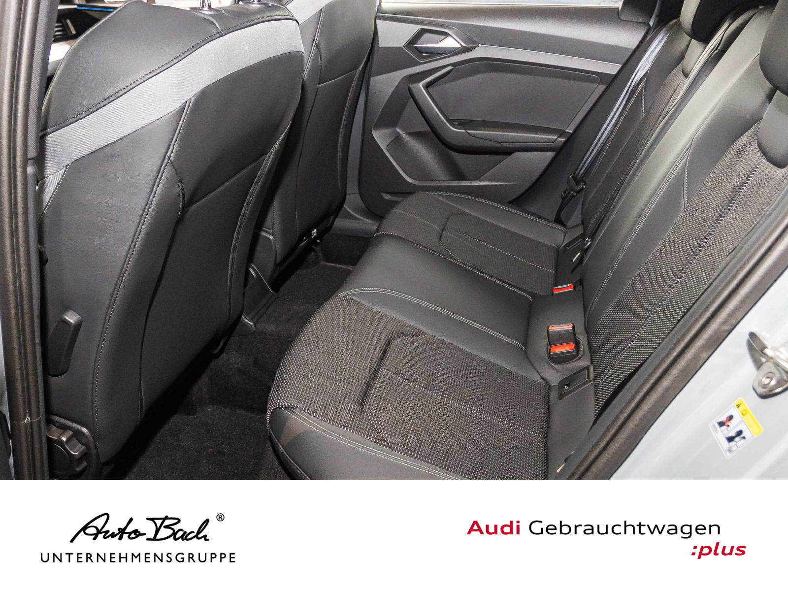 Audi A1 Sportback S line 30TFSI Stronic LED EPH DAB