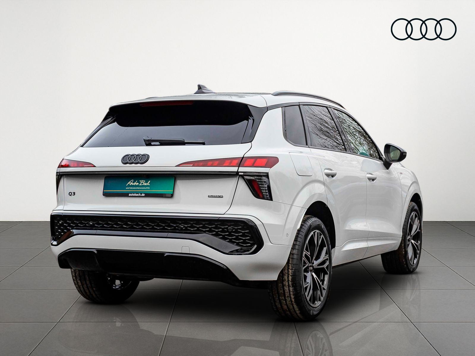 Audi Q3 SUV S-LINE  TFSI qu. 204PS AHK TECH-Plus S-Interieur