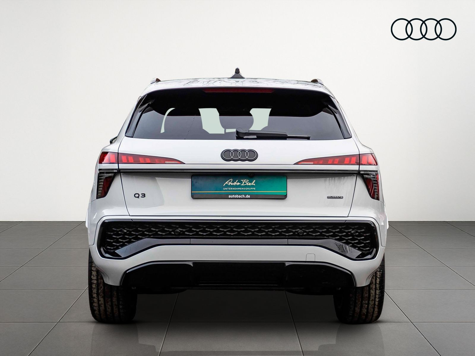 Audi Q3 SUV S-LINE  TFSI qu. 204PS AHK TECH-Plus S-Interieur