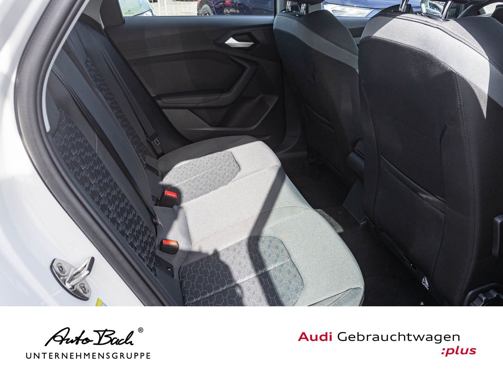 Audi A1 Sportback Advanced 30TFSI LED virtual EPH DAB
