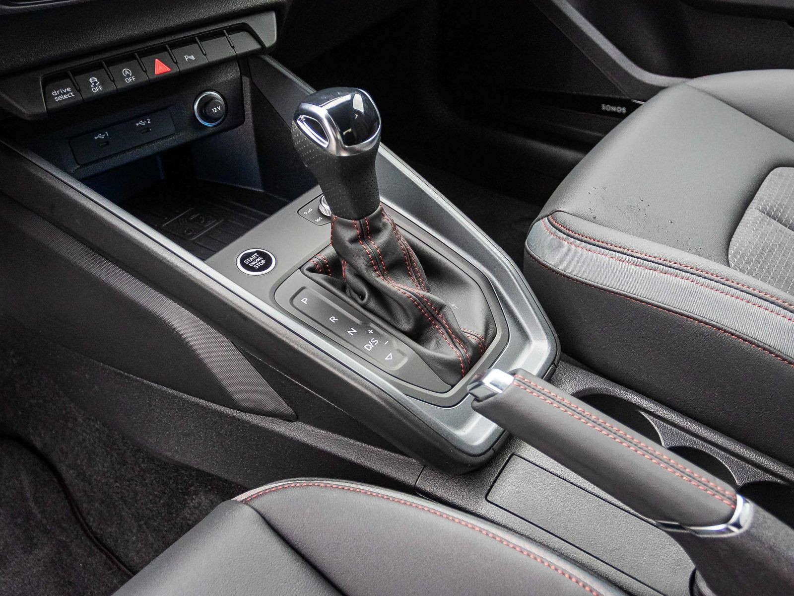 Audi A1 Sportback S line 40TFSI 207PS SONOS-3D NAVI