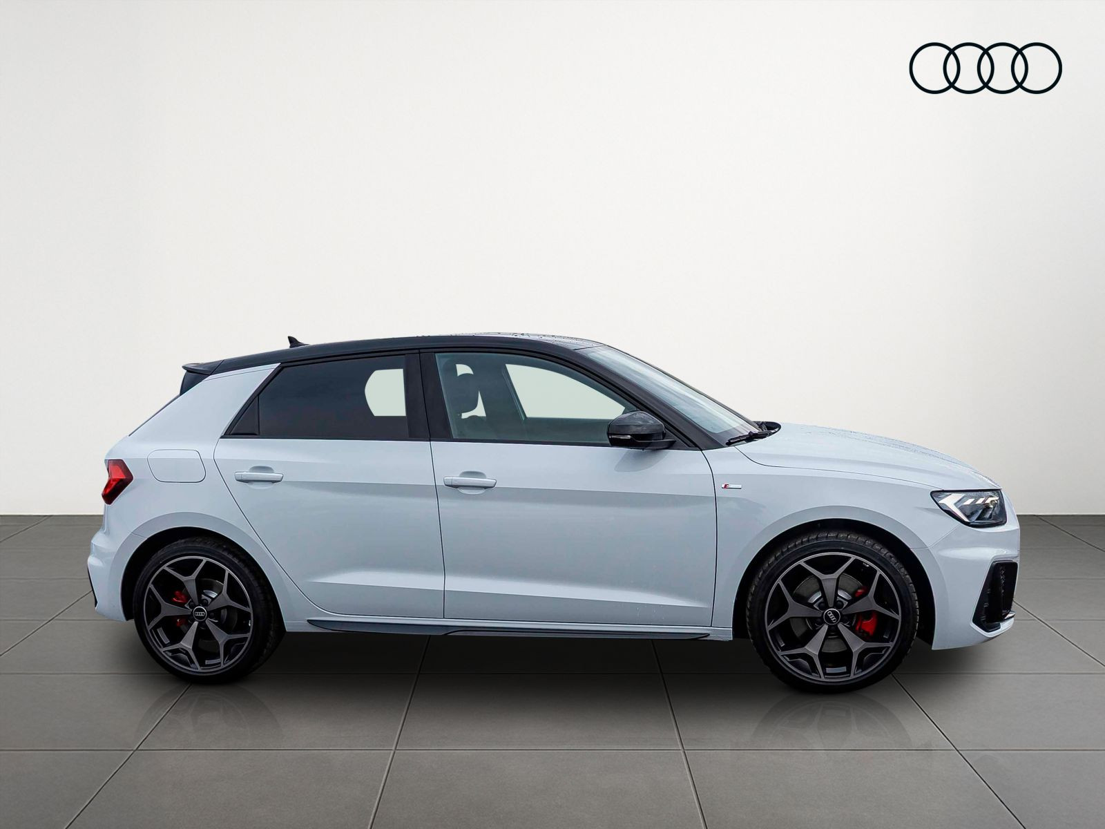 Audi A1 Sportback S line 40TFSI 207PS SONOS-3D NAVI