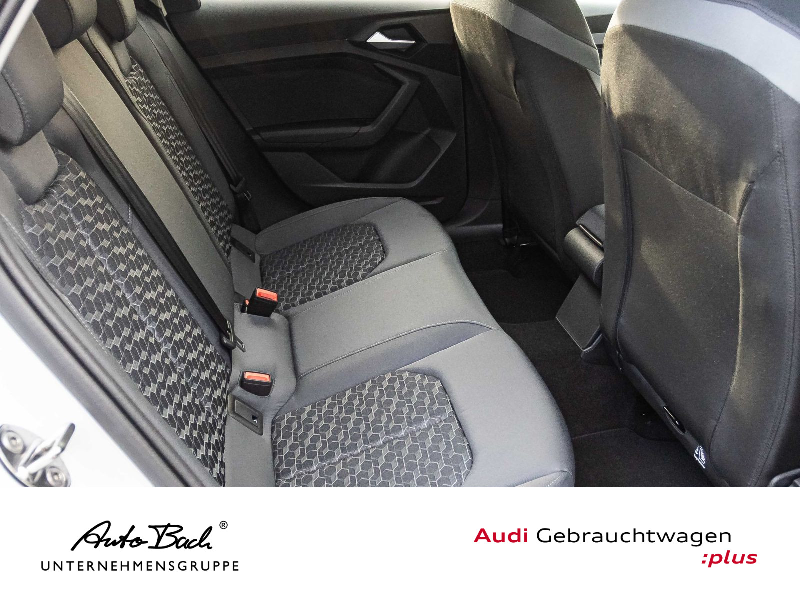 Audi A1 Sportback advanced 25TFSI Stronic LED CarPlay
