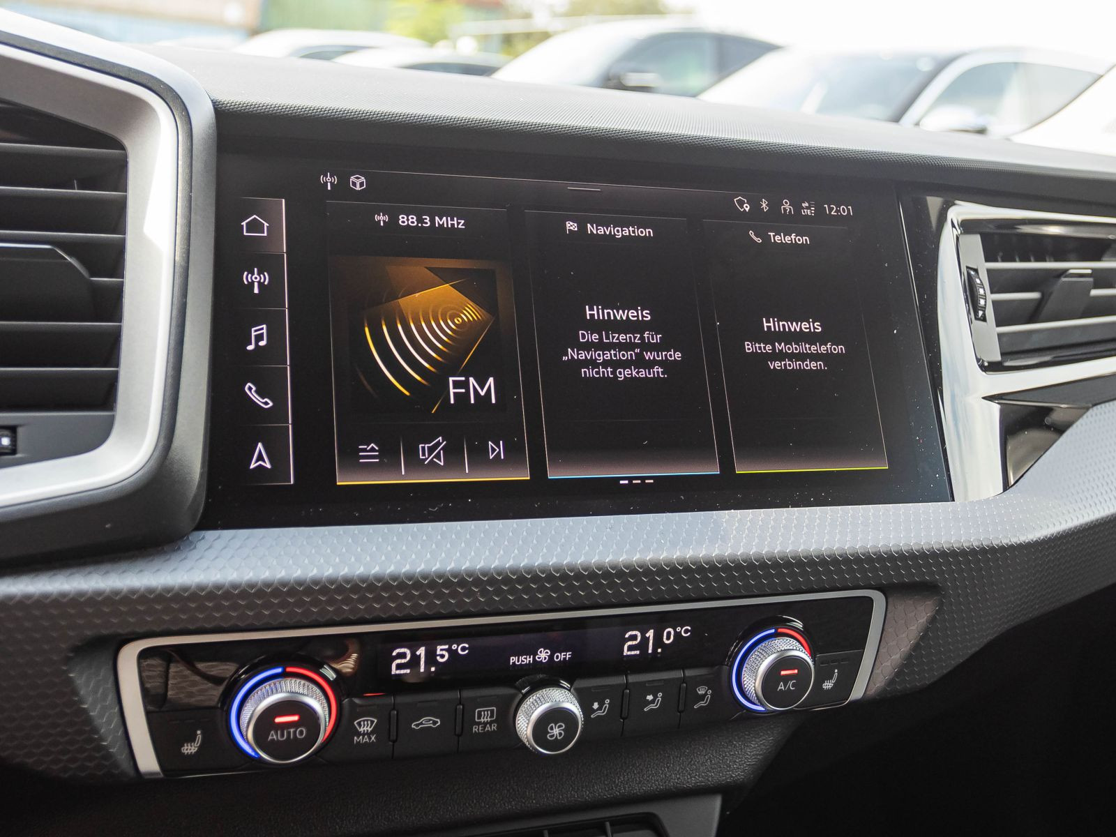 Audi A1 Sportback advanced 25 TFSI 95PS S tronic Schwarz-plus-Paket EPHplus LEDplus