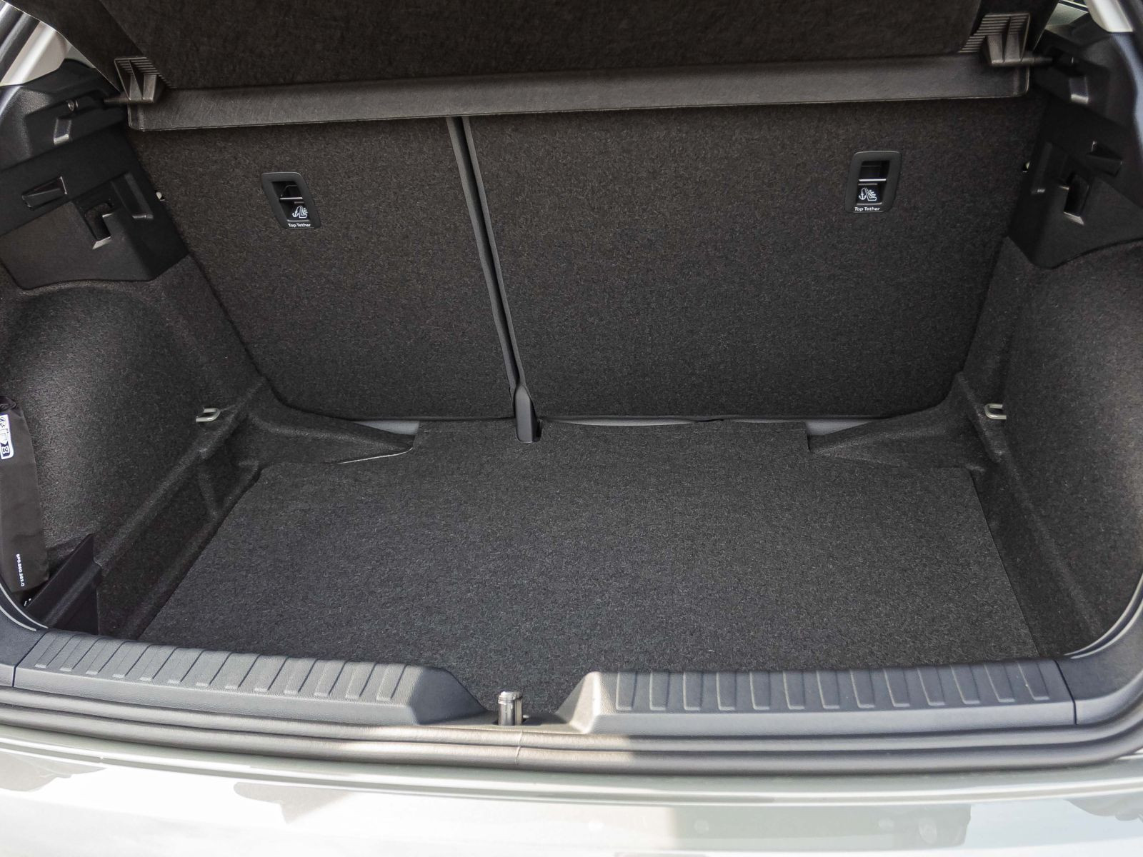 Audi A1 Sportback advanced 25 TFSI 95PS S tronic Schwarz-plus-Paket EPHplus LEDplus