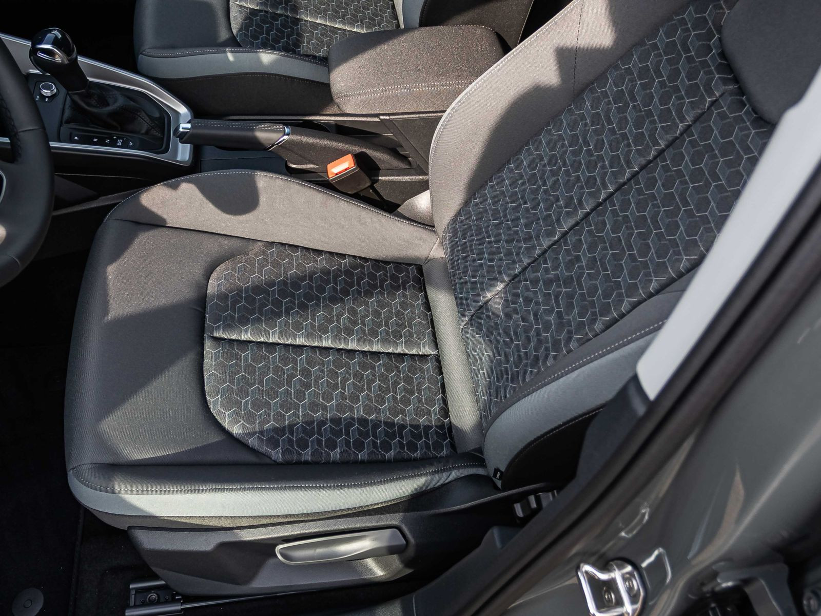 Audi A1 Sportback advanced 25 TFSI 95PS S tronic Schwarz-plus-Paket EPHplus LEDplus