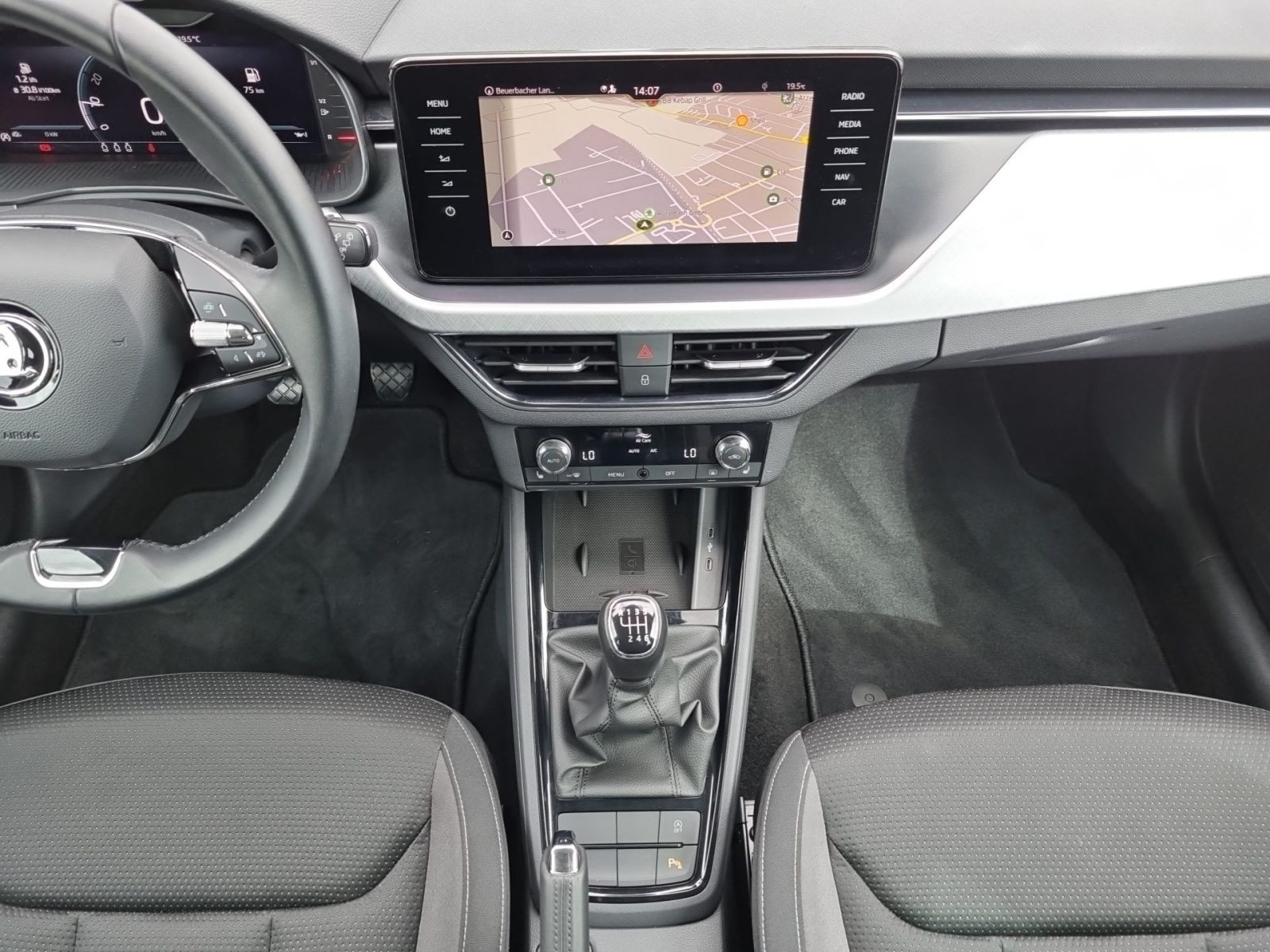 Skoda Kamiq 1.0 TSI Tour Navi LED CarPlay GRA EPH