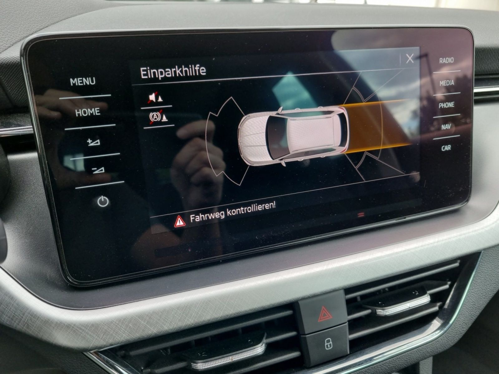 Skoda Kamiq 1.0 TSI Tour Navi LED CarPlay GRA EPH