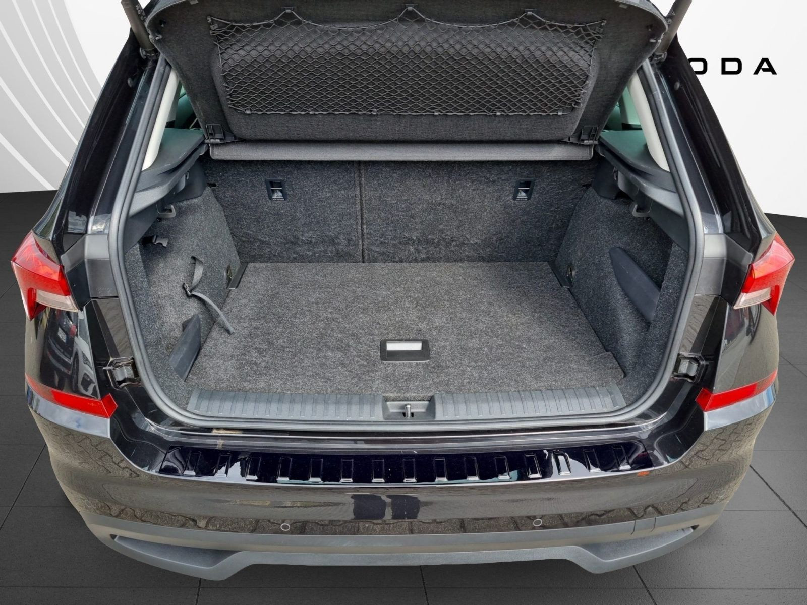 Skoda Kamiq 1.0 TSI Tour Navi LED CarPlay GRA EPH