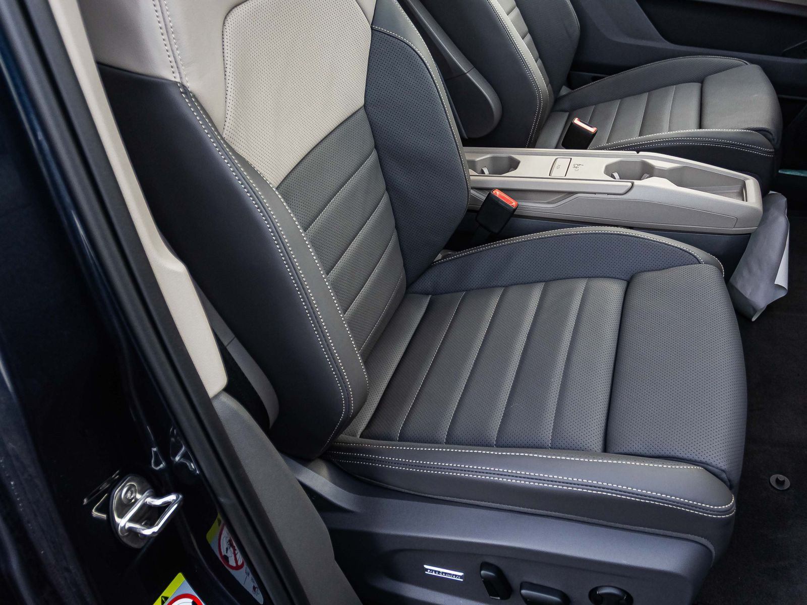 Volkswagen Multivan "ENERGY" 2.0l 150kW TSI | AHK | NAVI |LÜ