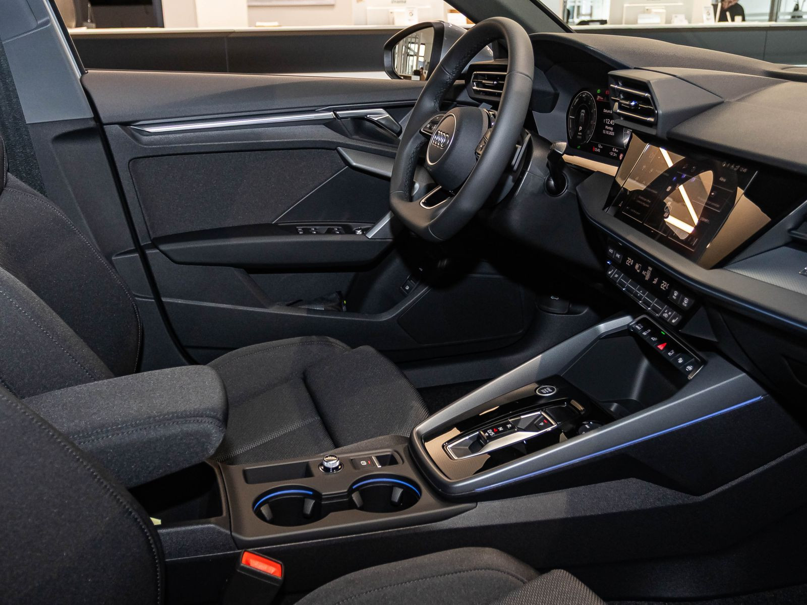 Audi A3 Sportback advanced TFSI e 204PS AHK LED BUSINESS-Plus