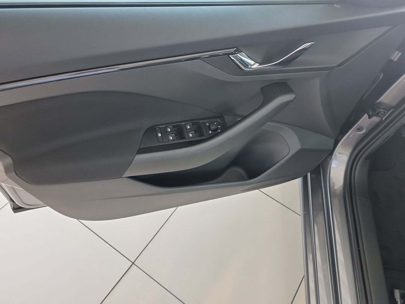 Skoda Scala Selection 1.0 TSI 85 kW 7-Gang-DSG