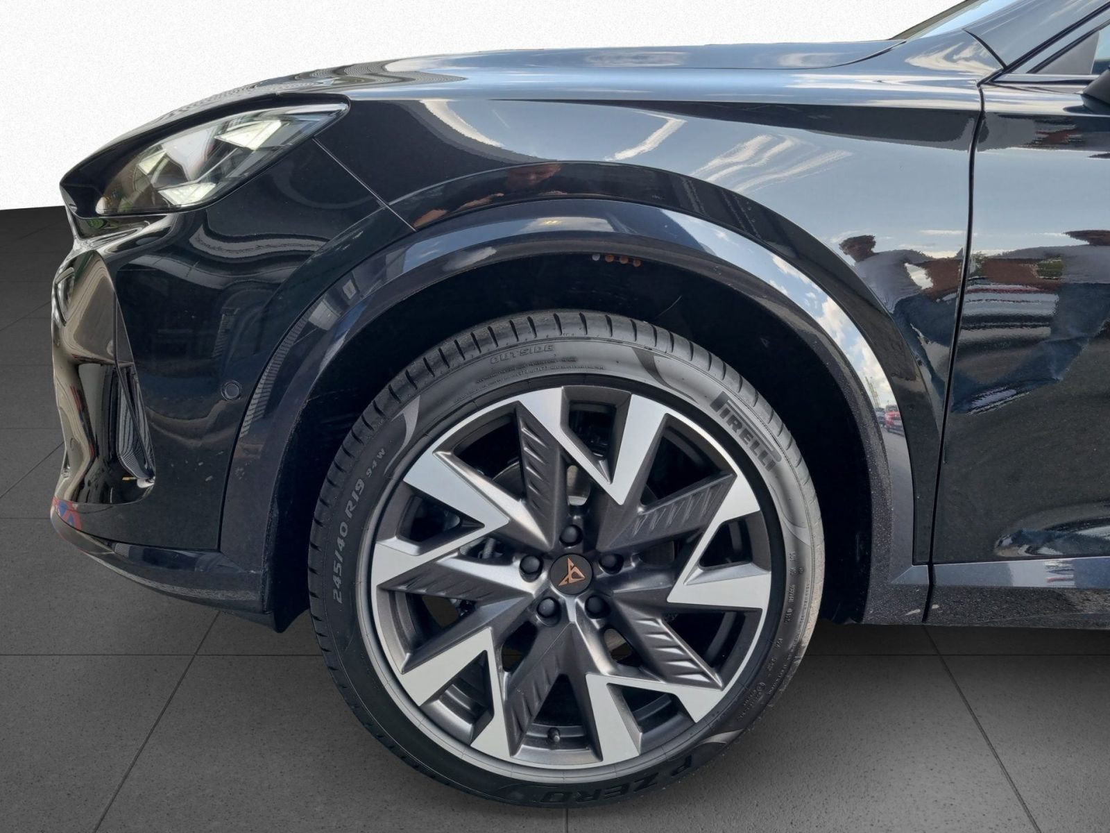 Cupra Formentor 1.5 eTSI DSG Navi LED CarPlay ACC RFK