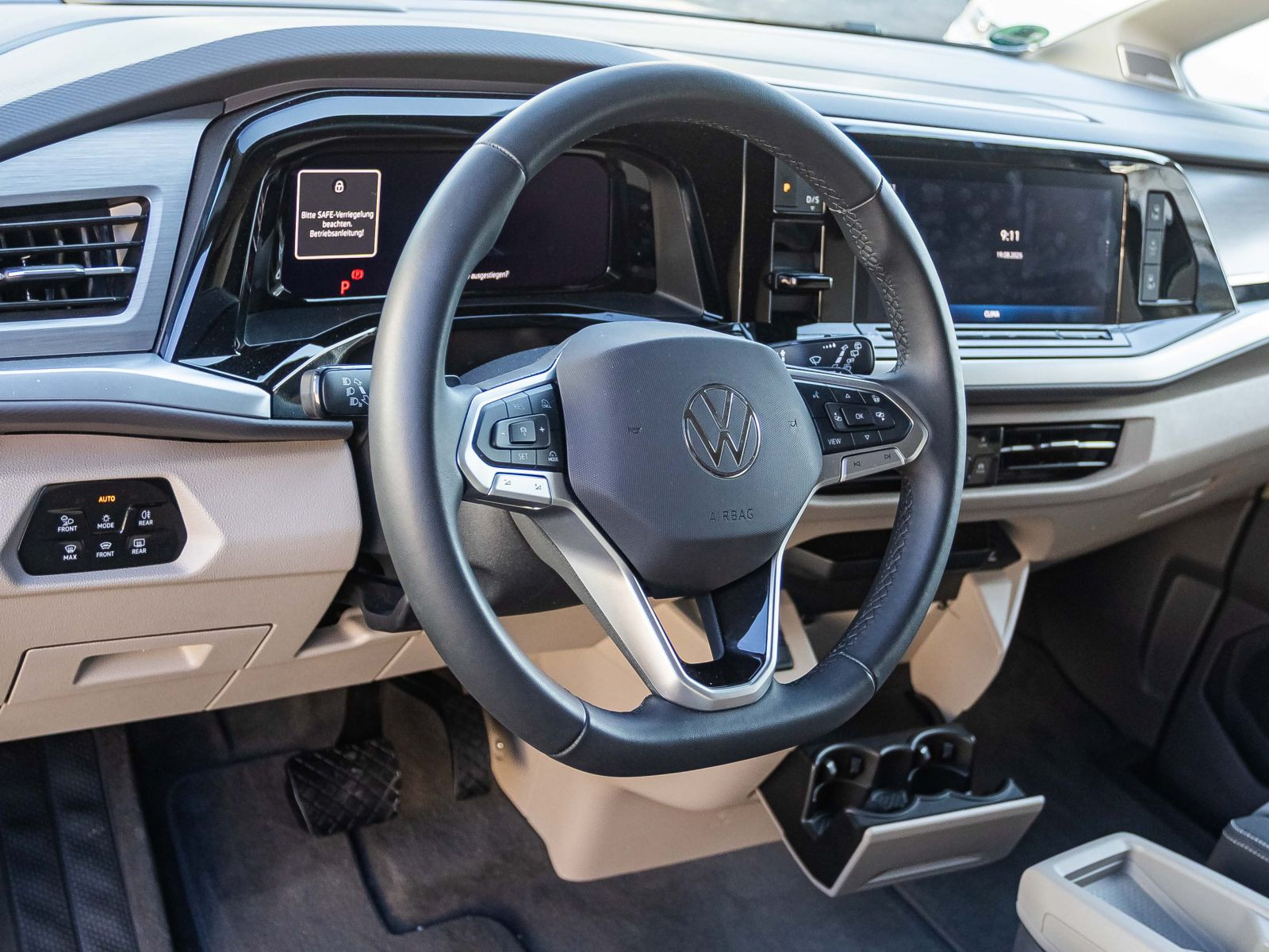 Volkswagen Multivan Langversion 2.0 TDI "Life" DSG Navi LED Standhzg HuD ACC EPH AHK