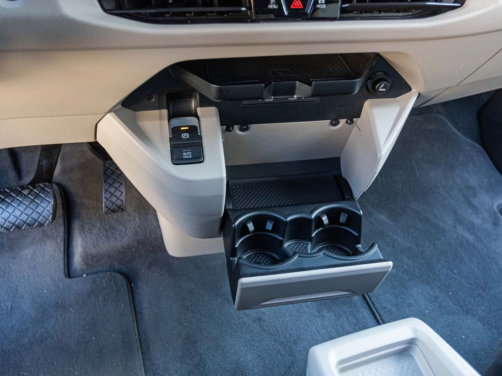 Volkswagen Multivan Langversion 2.0 TDI "Life" DSG Navi LED Standhzg HuD ACC EPH AHK