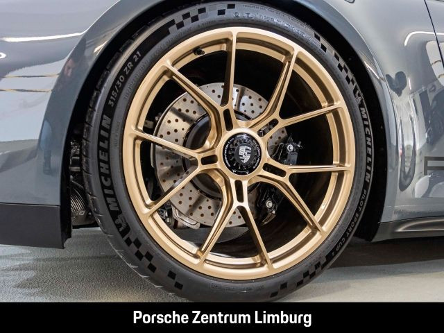 Porsche 992 911 GT3 mit Touring-Paket Liftsystem-VA BOSE