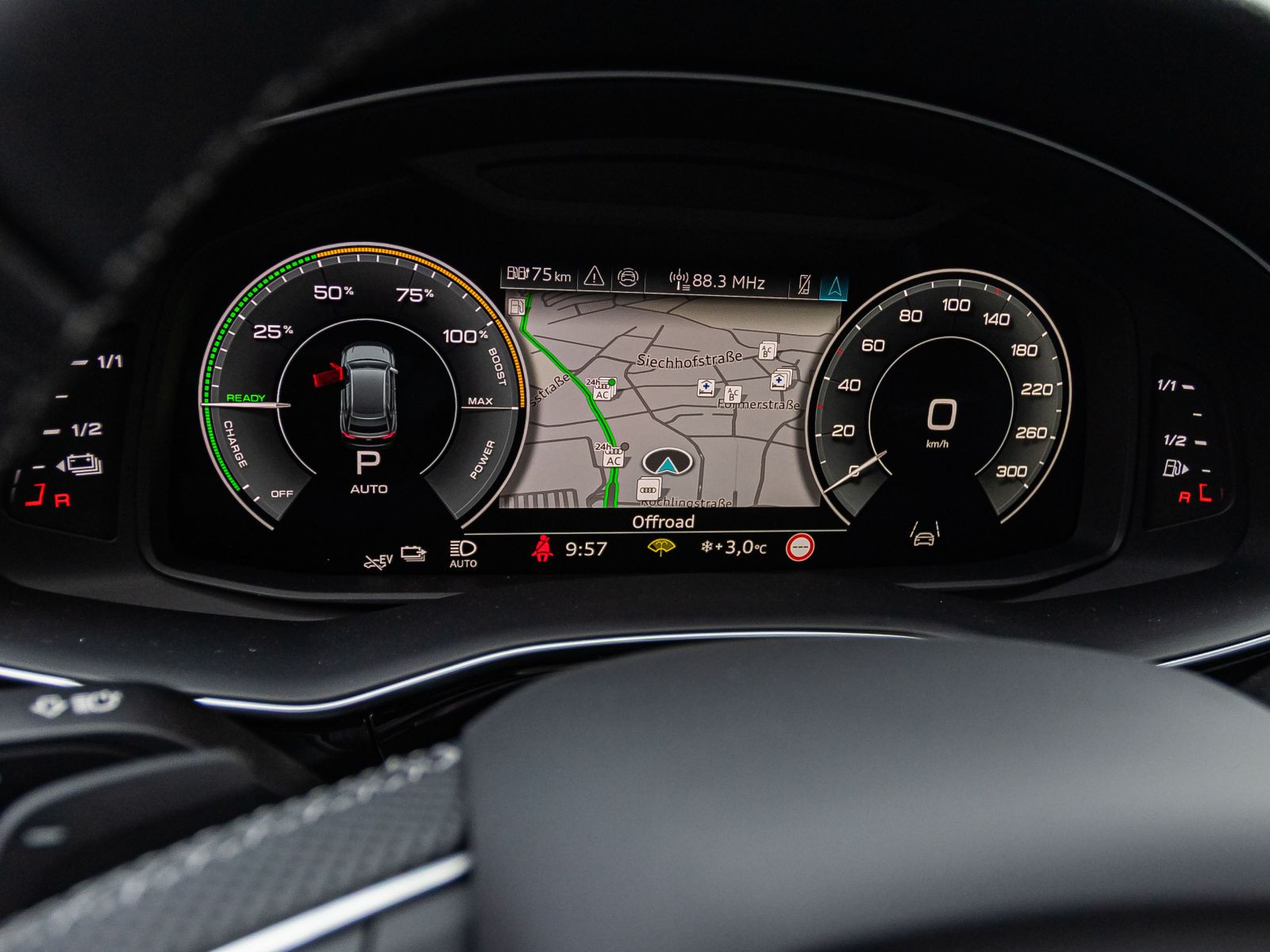 Audi Q8 SUV S-Line-Sport TFSI e quattro 290 kW  Pano AHK 22" B&O  HuD