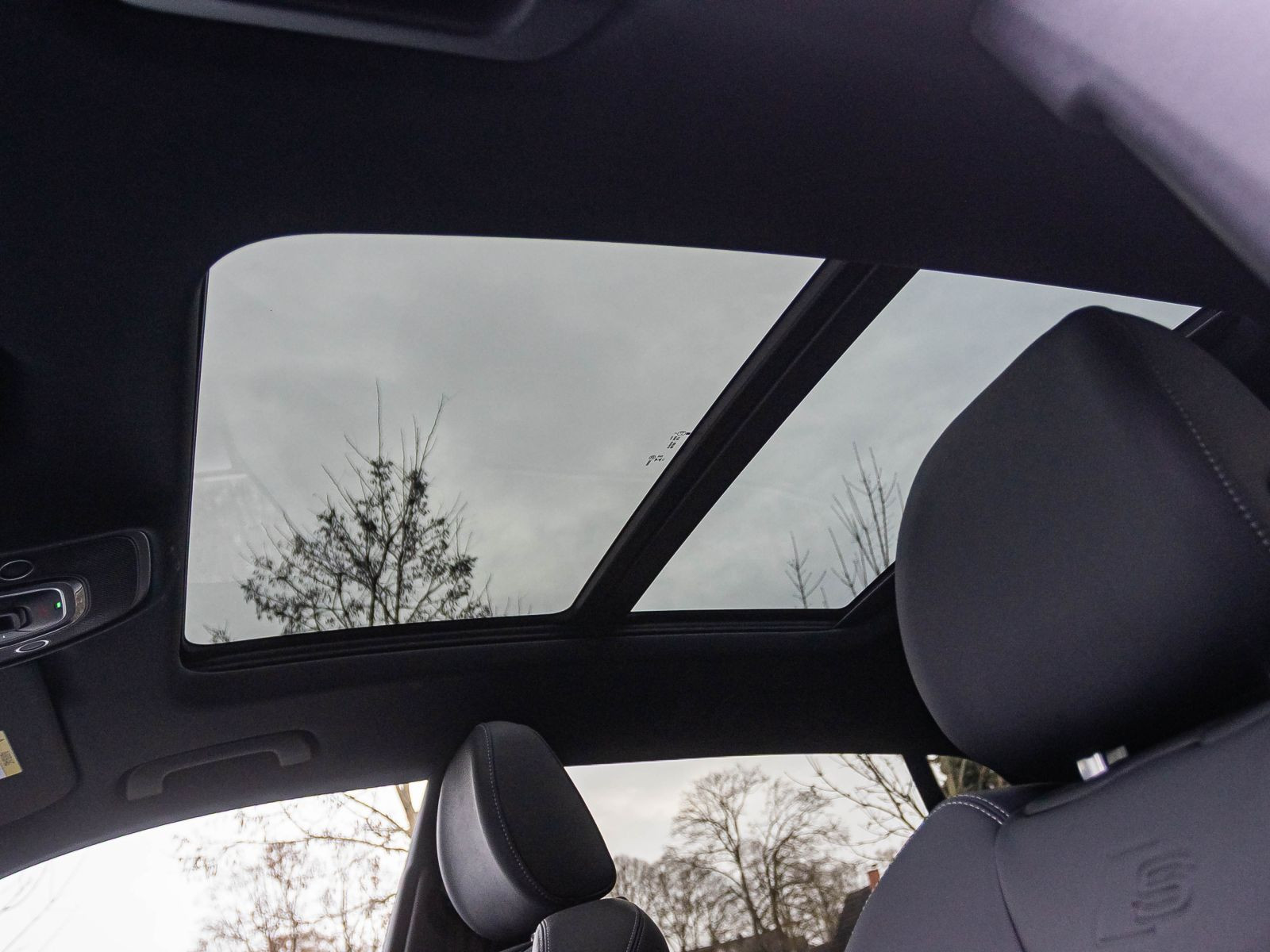 Audi Q8 SUV S-Line-Sport TFSI e quattro 290 kW  Pano AHK 22" B&O  HuD