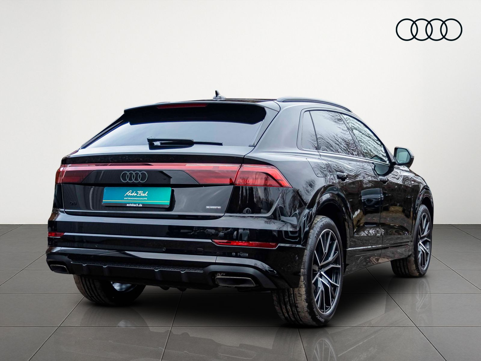 Audi Q8 SUV S-Line-Sport TFSI e quattro 290 kW  Pano AHK 22" B&O  HuD